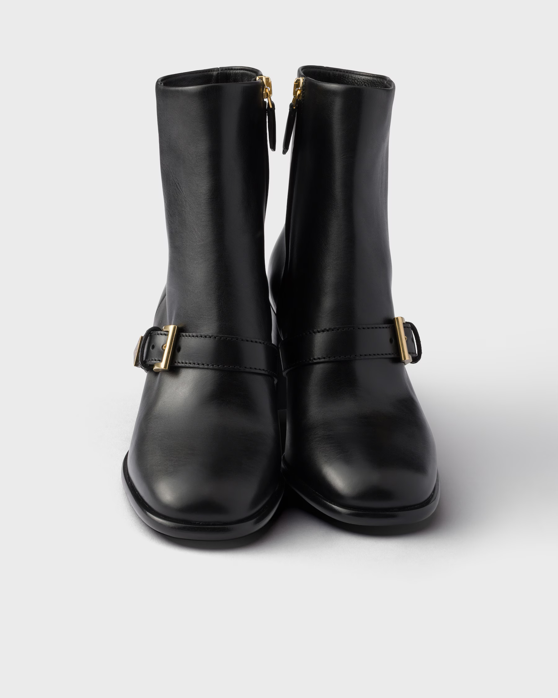 限時優惠✨新款🆕訂貨🍒Prada 6.5cm boot 拉鍊款，方便穿着~ 🔖size 36/37-39/40/41