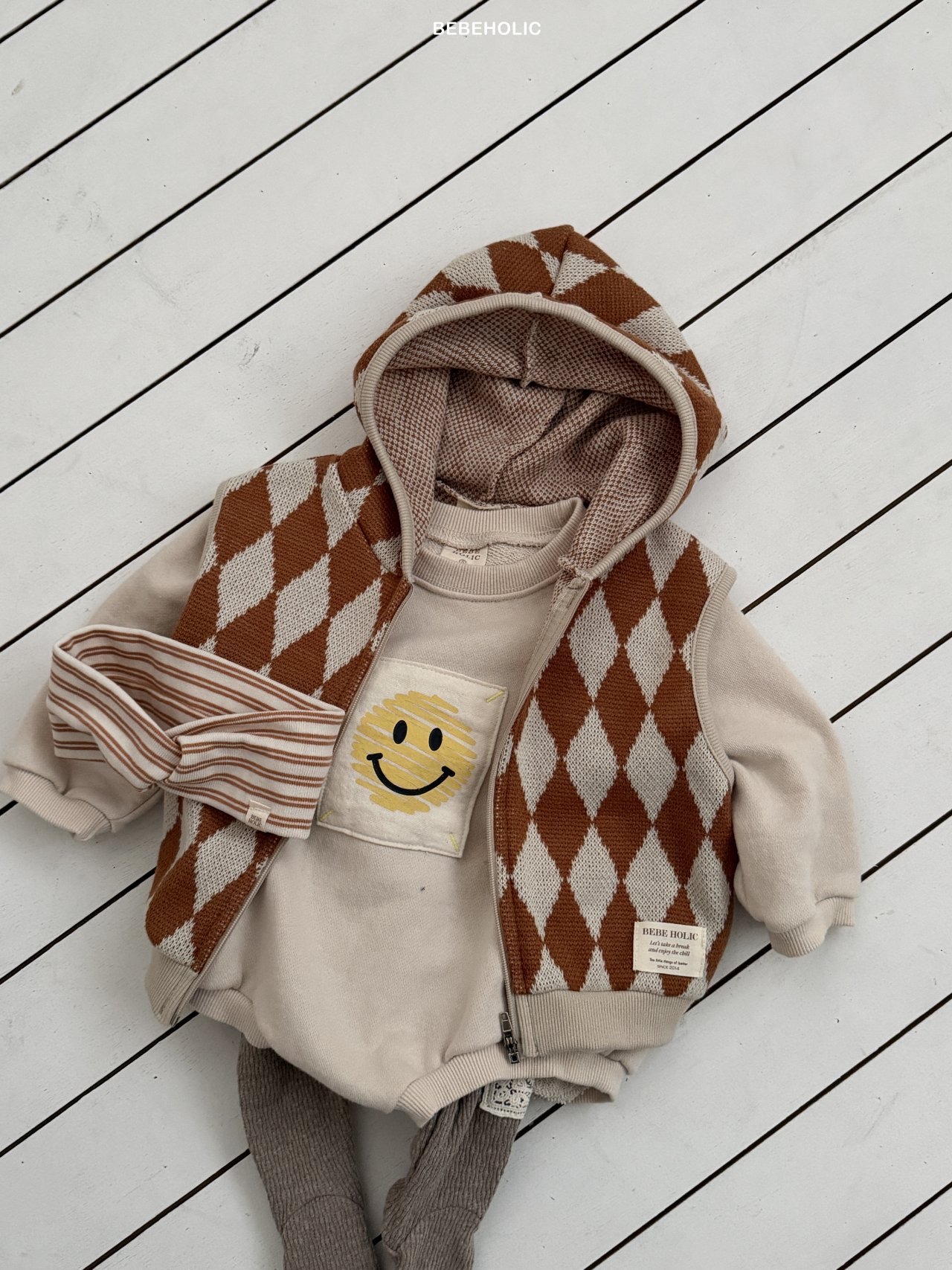 🌸預訂 韓國直送🌸🇰🇷BEBEHOLIC三色菱格連帽背心拉鍊外套