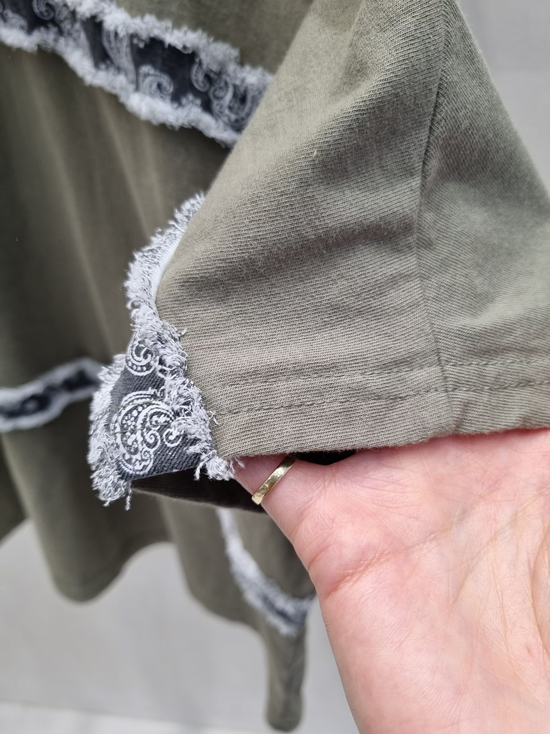 連線優惠- RE 併腰果花布top