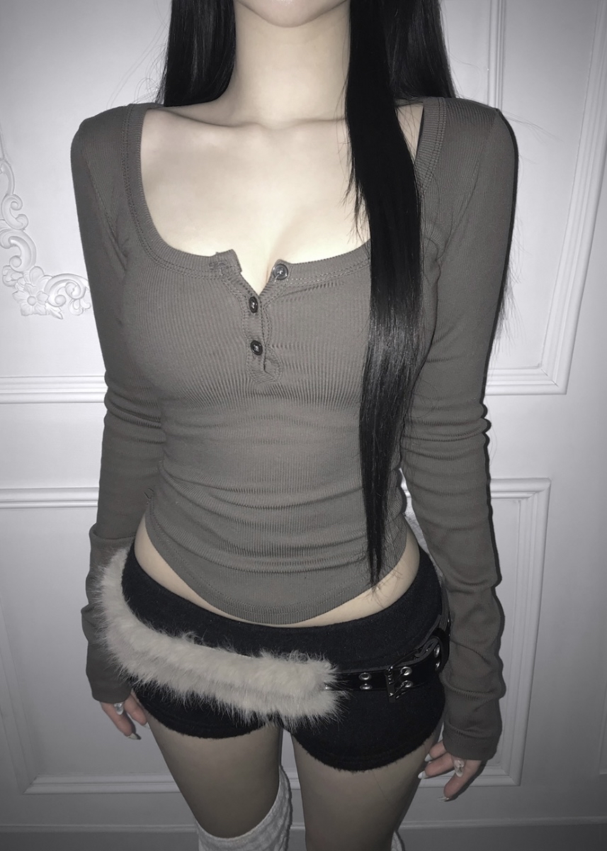 Ribbed Scoop Neck Long Sleeve