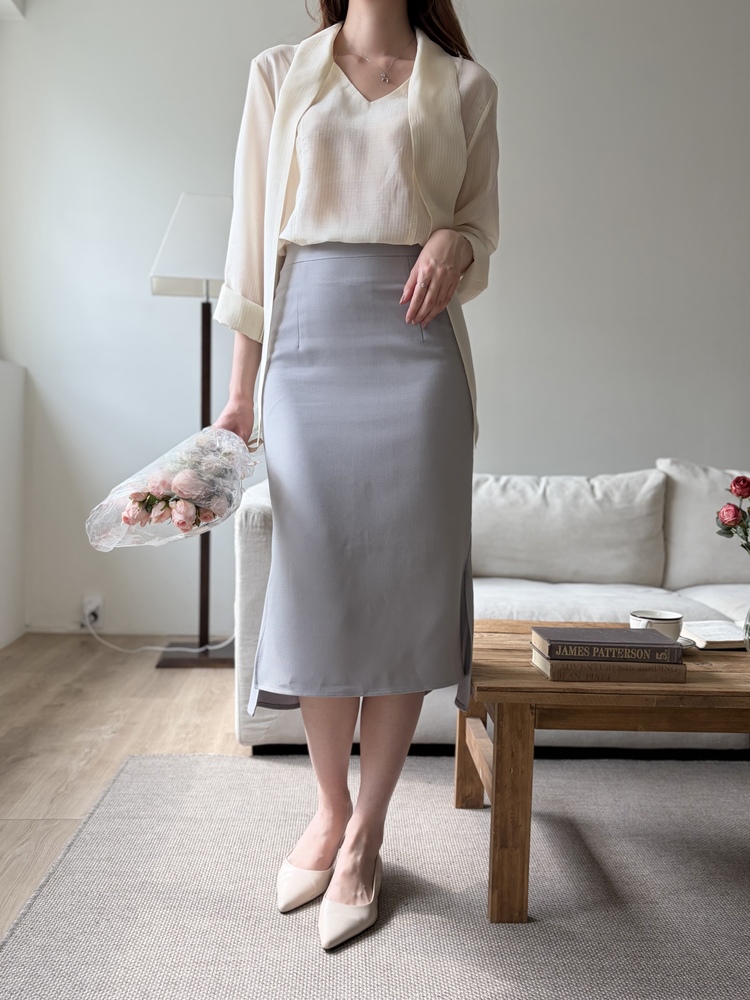 Aurelie Scarf-Tie Blouse (Cream)