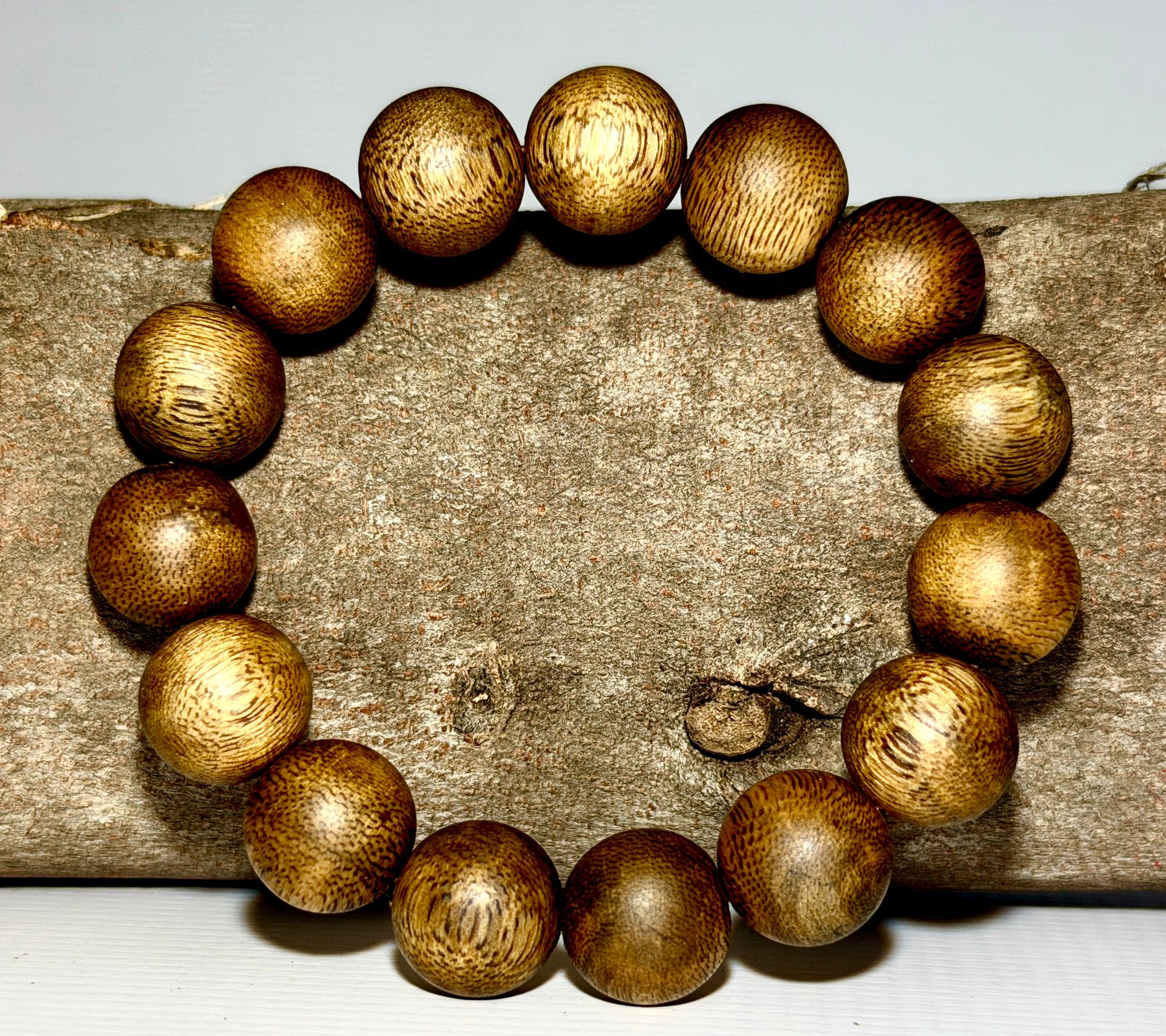 沉香手串 15mm單圈13克-(限香港地區發售及實體店交收)