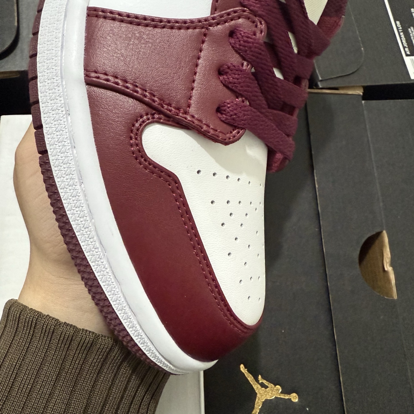 Nike Air Jordan 1 Low 553558-060