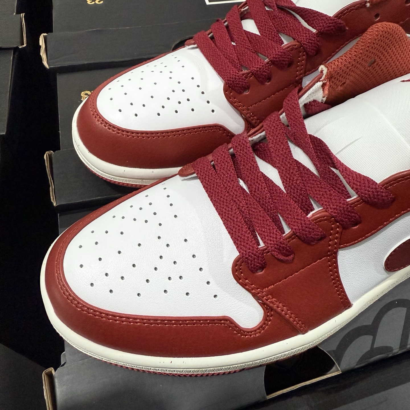 Nike Air Jordan 1 Low "Dune Red" FJ3459-160