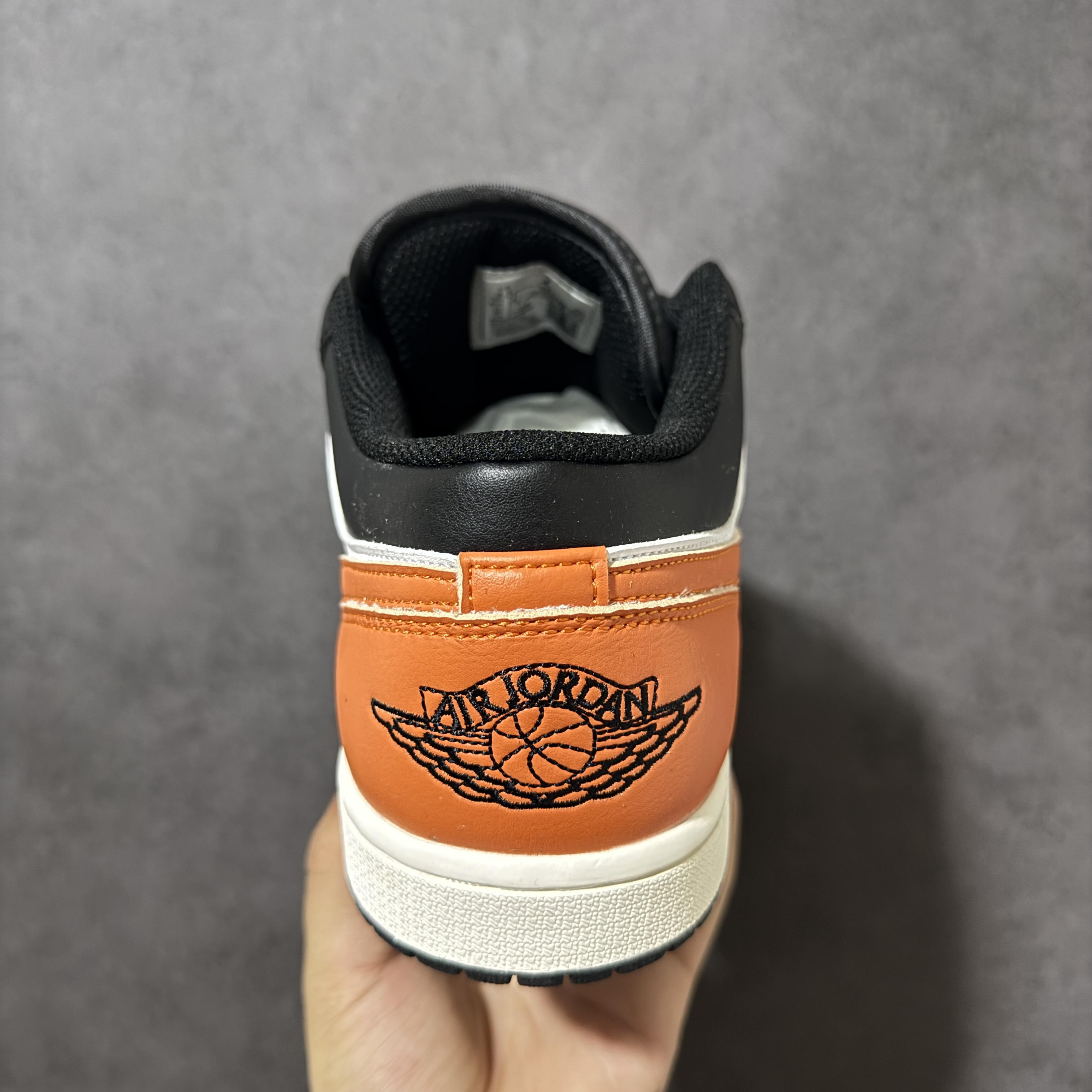 Nike Air Jordan 1 Low AJ1 553558-081 