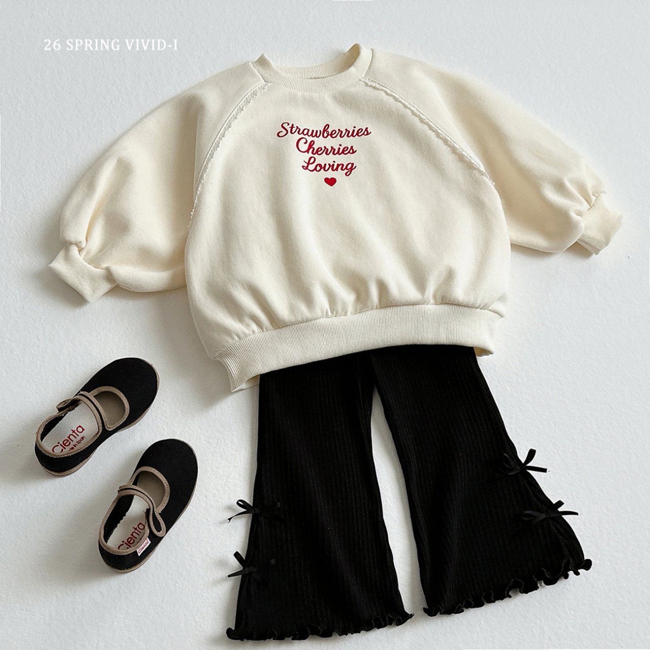 🌸預訂 韓國直送🌸🇰🇷VIVIDI三色英文印花蕾絲泡泡袖上下套裝