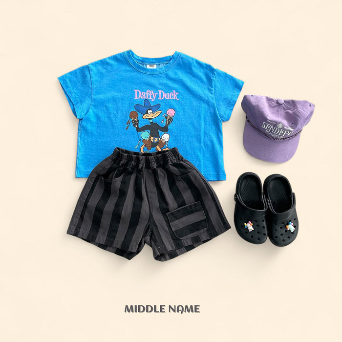 🇰🇷middle name tee