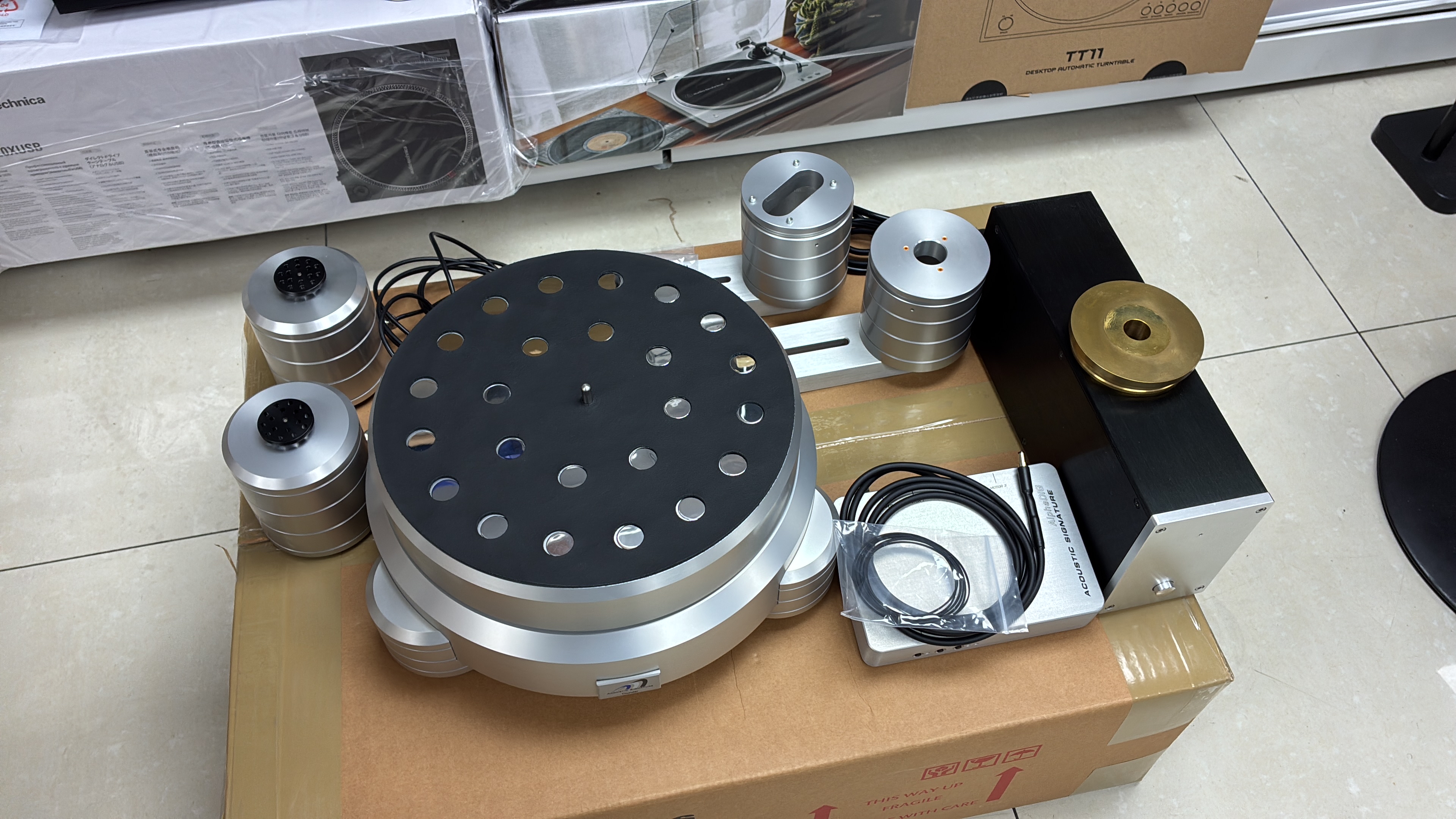 ACOUSTIC SIGNATURE THUNDER（使用品）