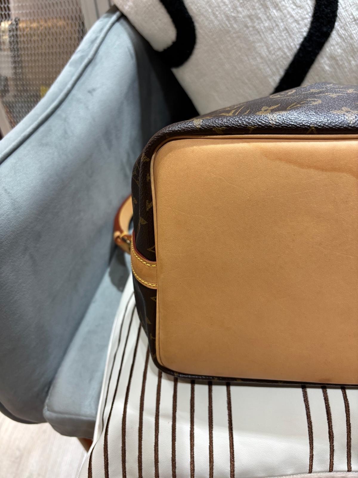 LV petit noe Bucket Bag Monogram 100%Authentic, 90%New 