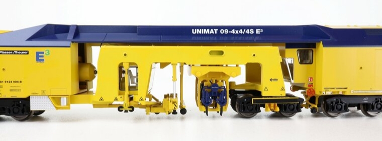 HO 1:87 Unimat 09-4x4/4S E3 Ballast Tamping Machine DCC sound and functional model