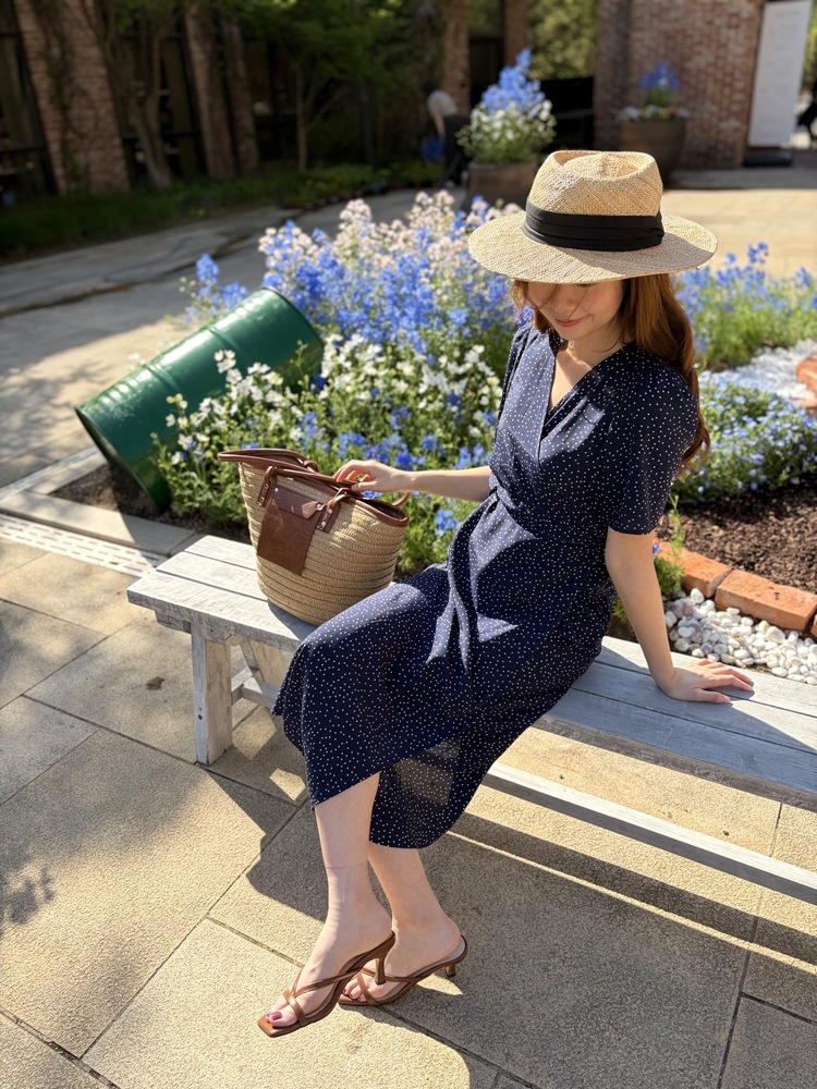 [限量!!] Isa Dotted Wrap Dress