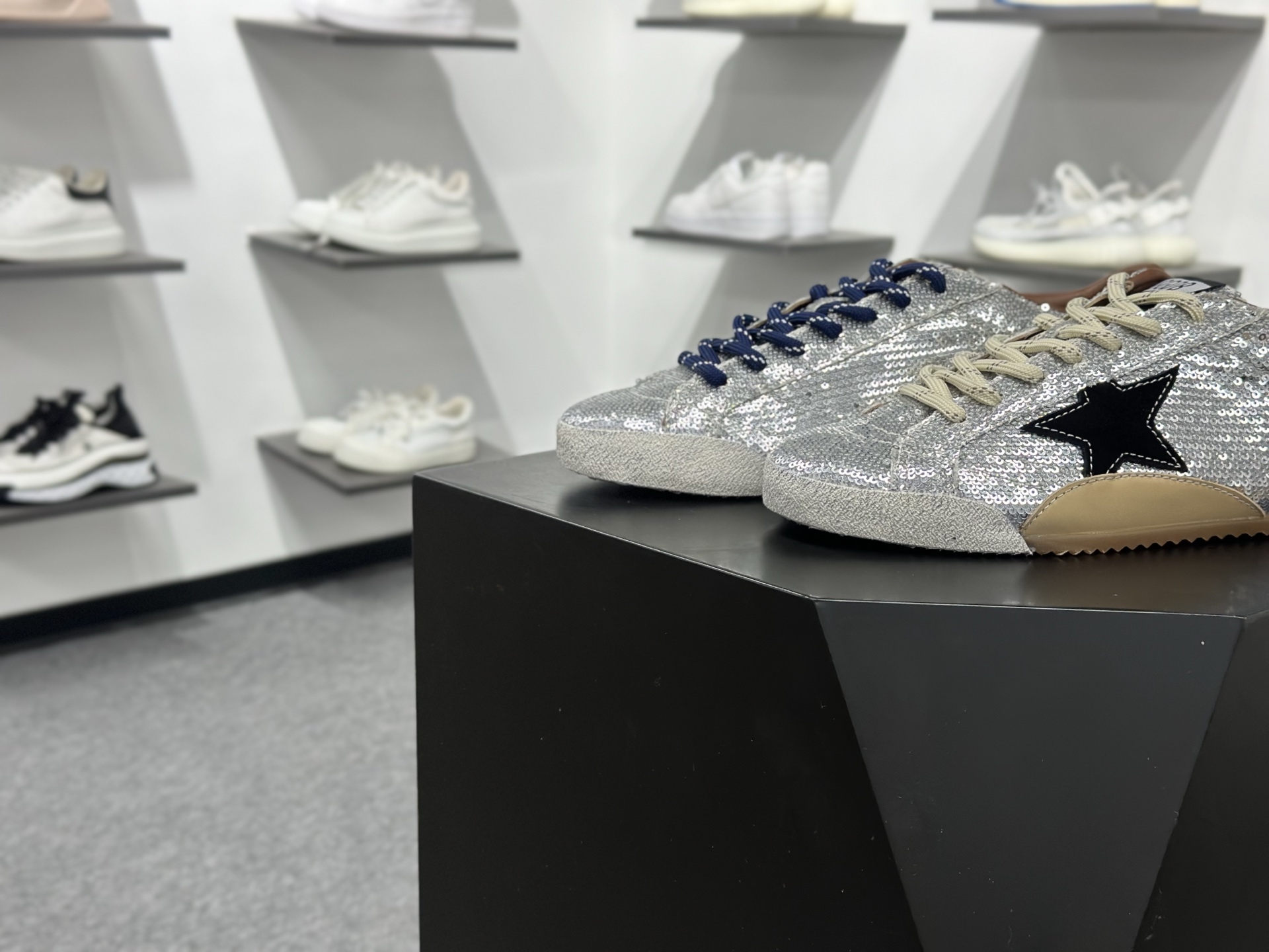 Golden Goose True Star