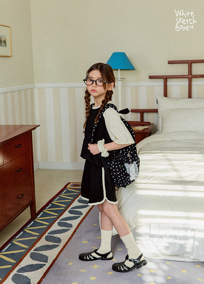 🇰🇷WhiteSketchBook tee