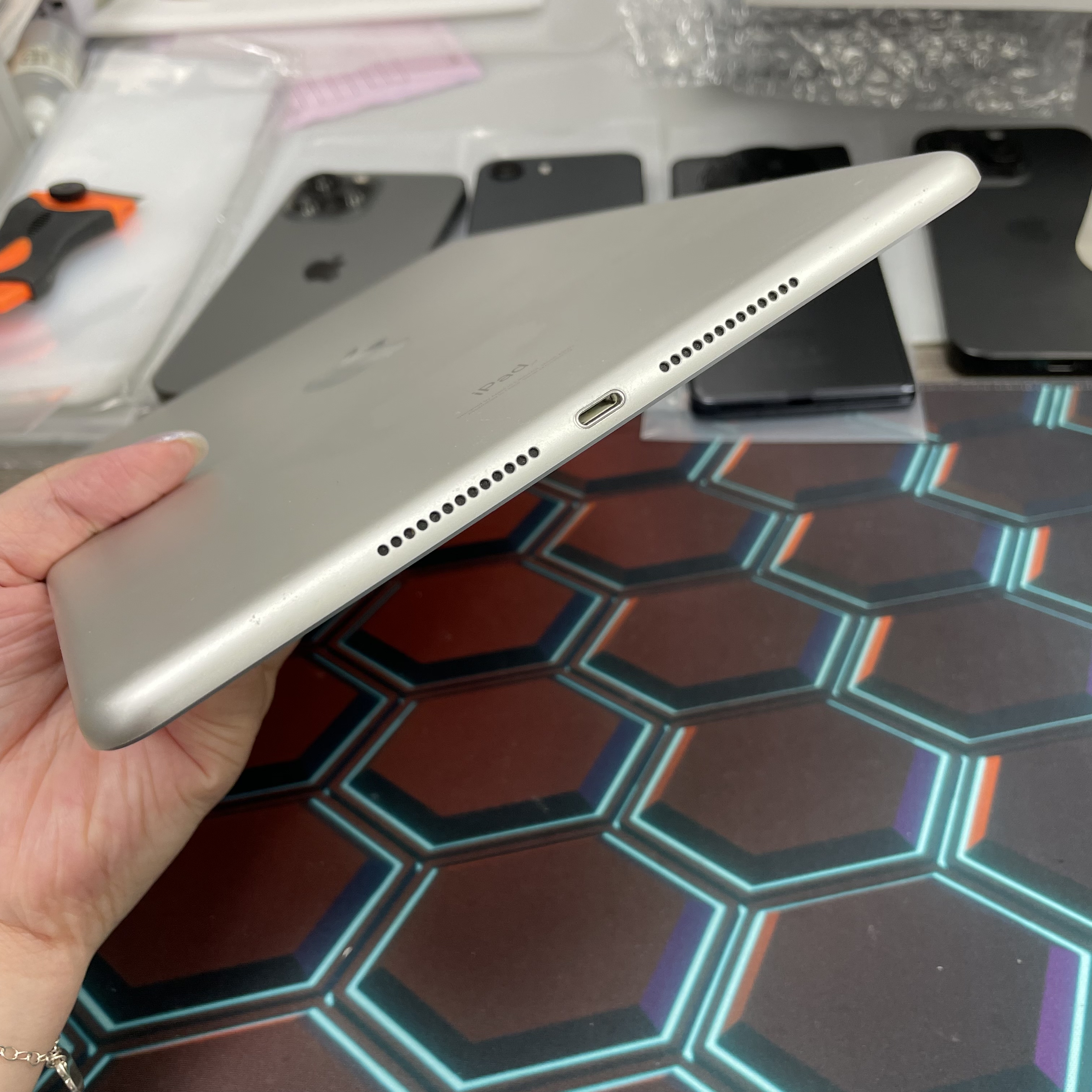 *689374 iPad 9 勁靚機 256GB WiFI版 銀色 sliver