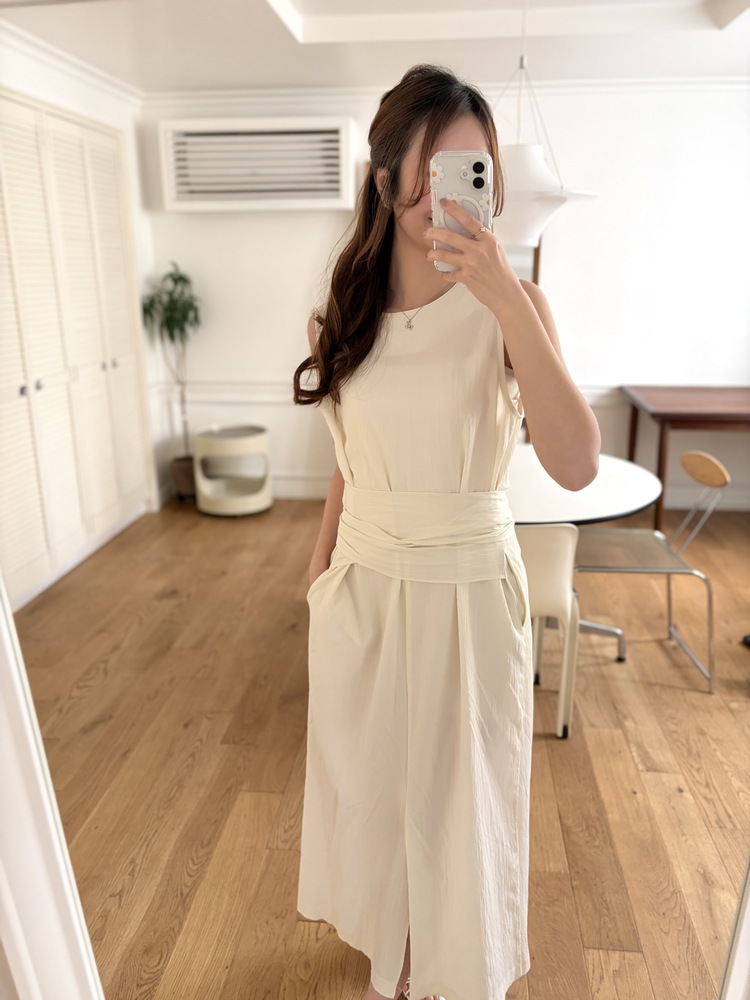 Arya Two-Way Textured Dress (Ivory)