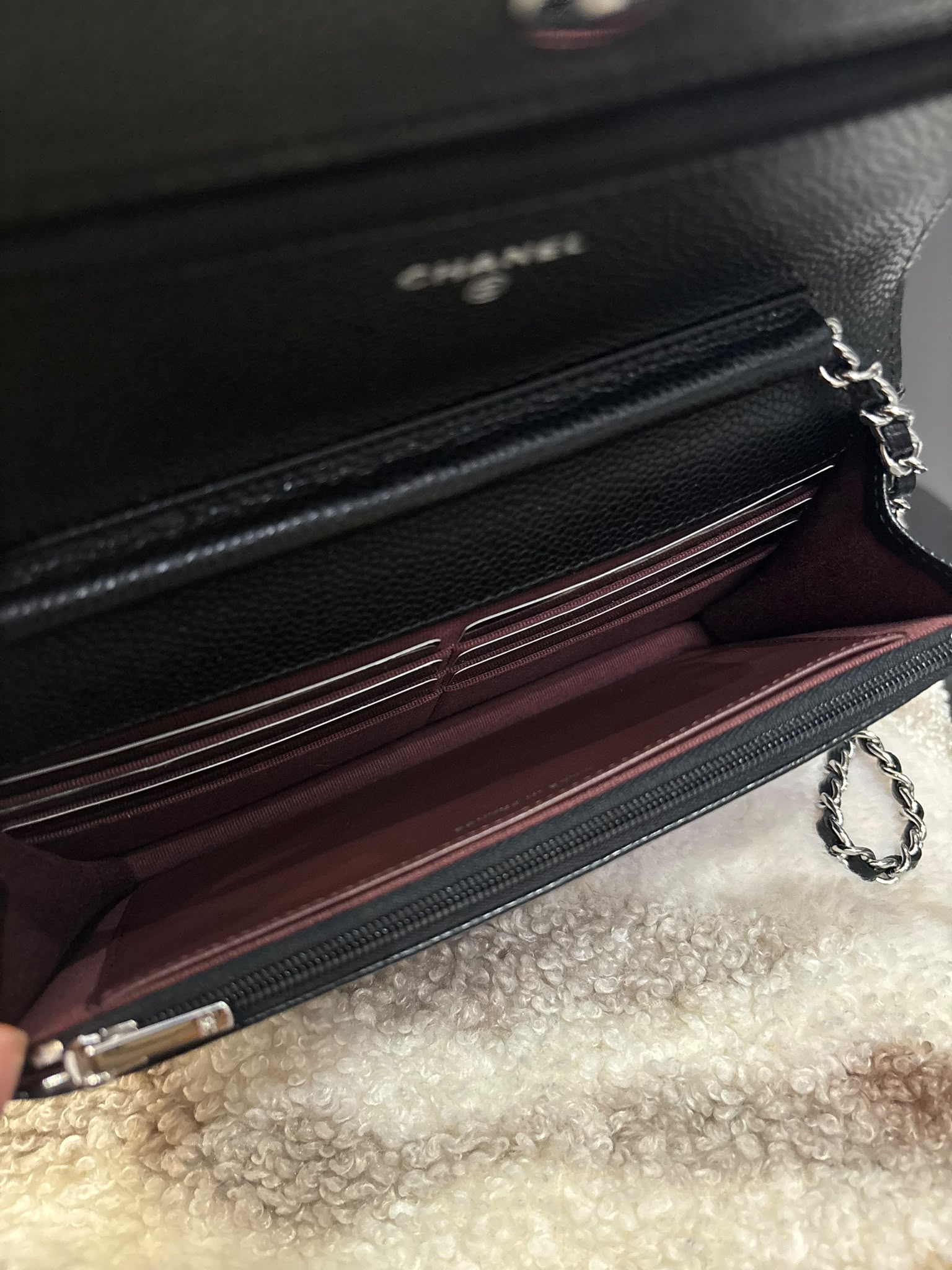 未使用品 Chanel Wallet On Chain 黑色荔枝牛皮銀扣WOC  100%Authentic, Unused 未使用品 ✅晶片✅Dust bag ✅Box