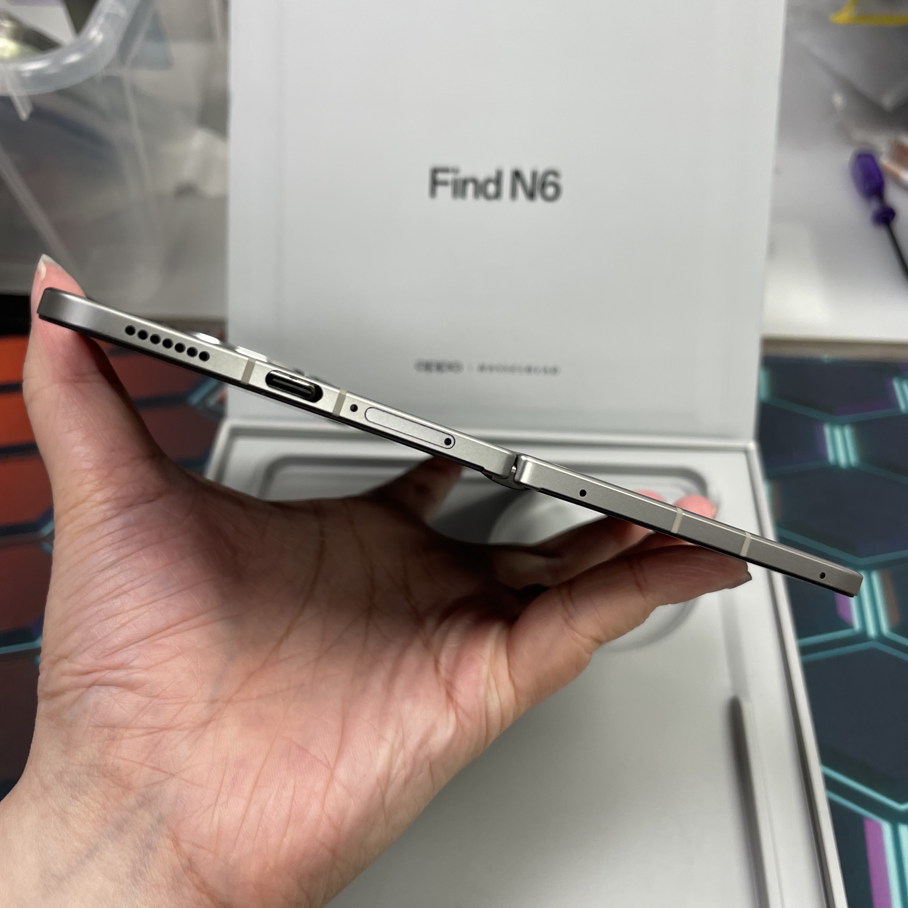 *8156 Oppo Find N6 完美機 16+512GB 灰色 gray