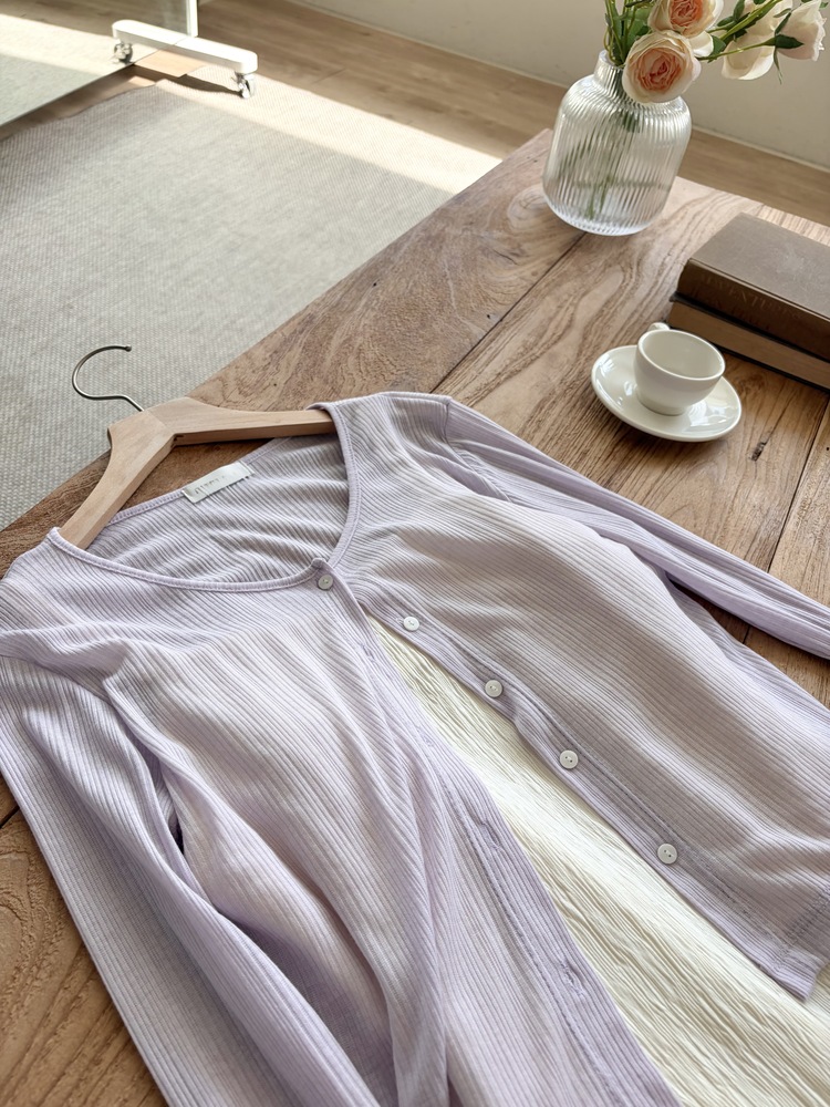 Airy Pastel Cropped Cardigan (Blue)