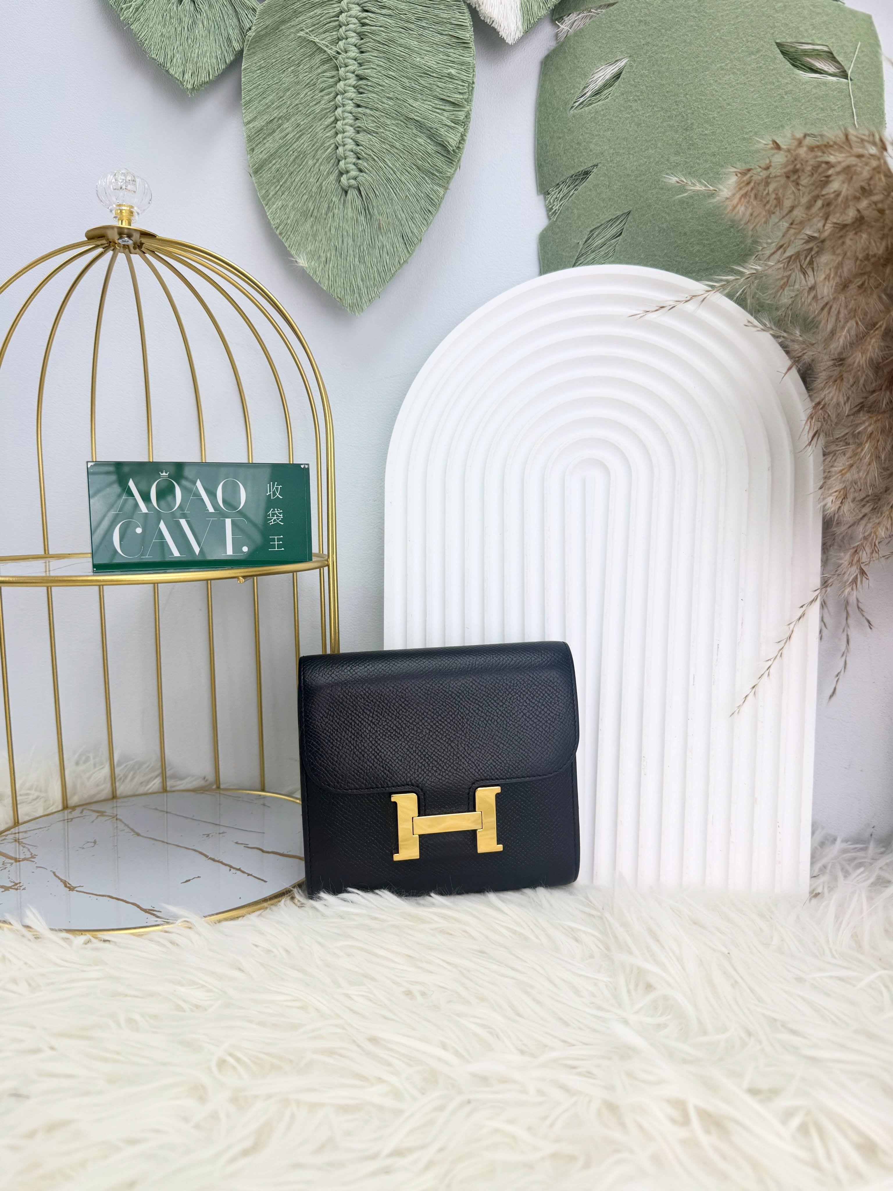 Hermes👜 PRE OWNED 🛍️Constance 黑金扣 短銀包🖤