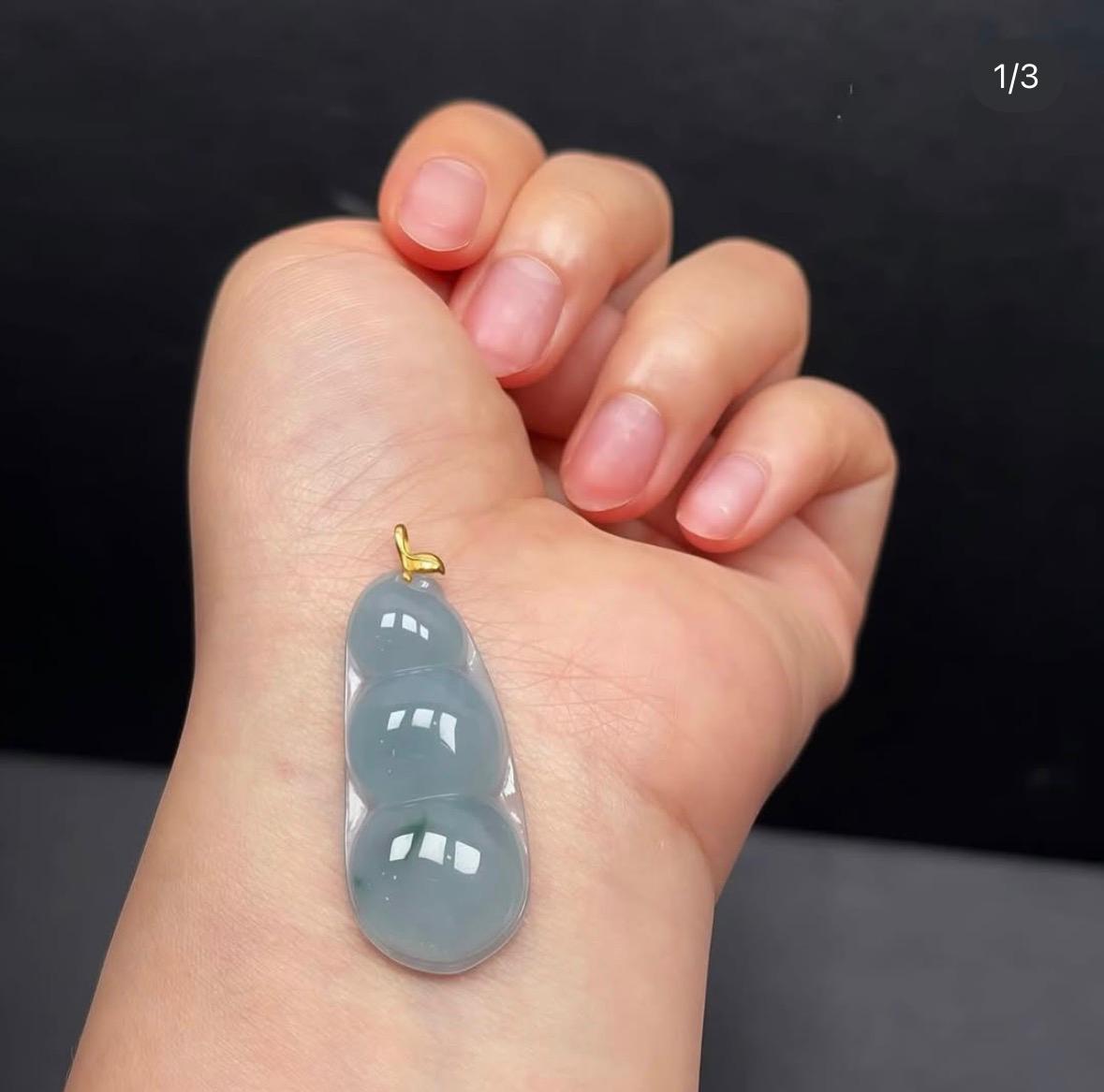 18K 冰藍紫飄花翡翠福豆