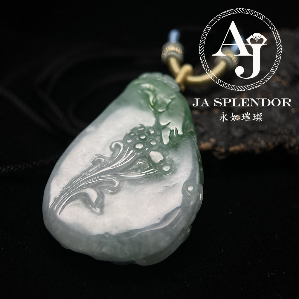 JN-3366 天然翡翠A玉 大師級鏤空精雕俏色春彩雙魚福壽映荷吊墜