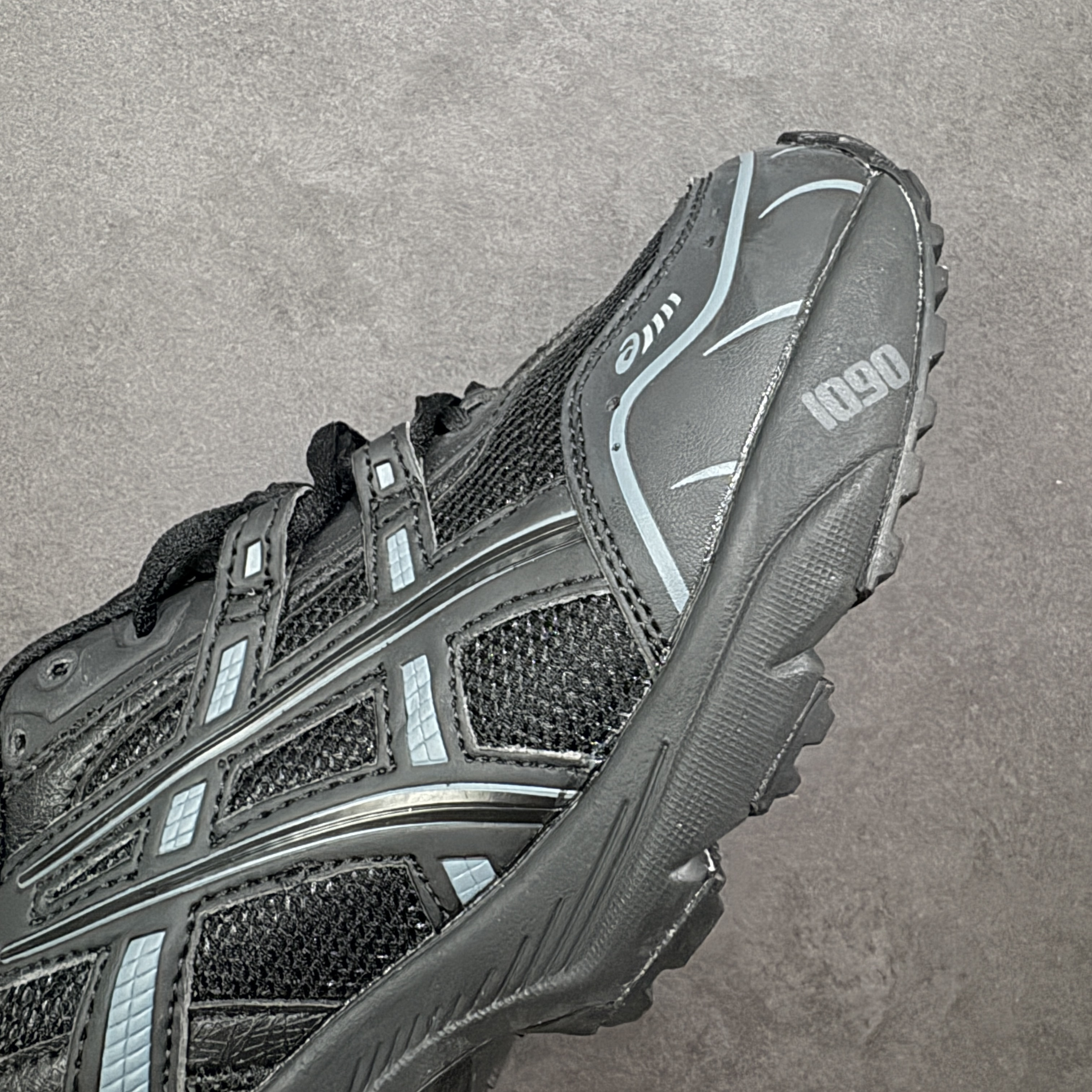 Asics GEL-1090 1021A275-001