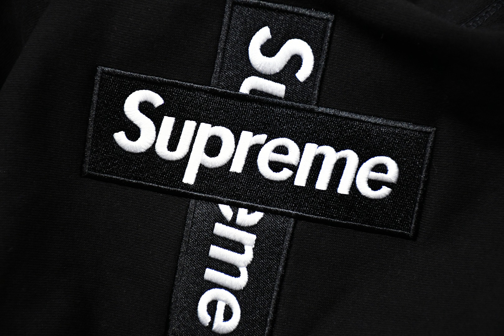 Supreme Cross Box Logo Hooded Sweatshirt
