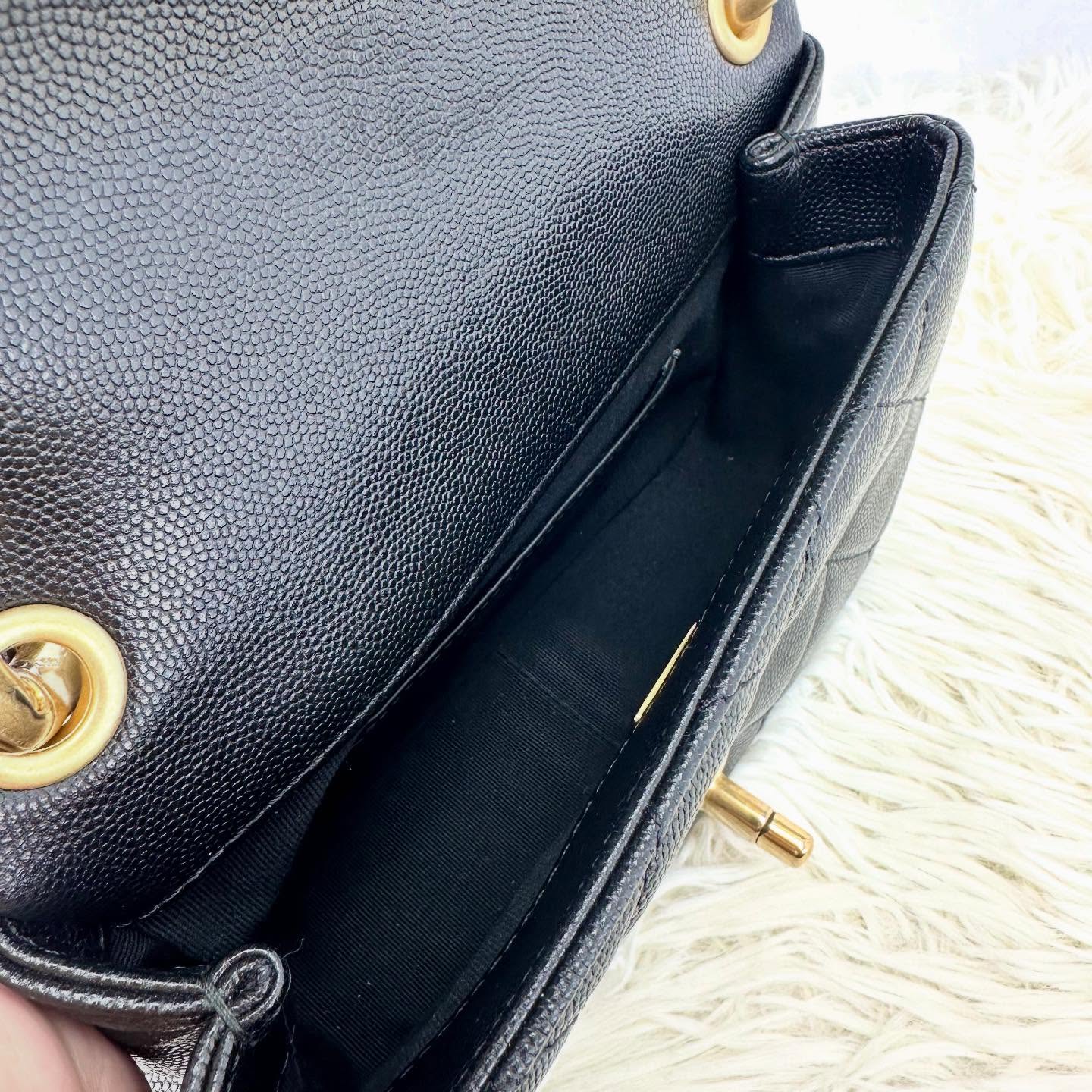 CHANEL🤍PRE OWNED 24p Funky Match 黑金荔枝皮 晶片款 2024年全套有單🖤