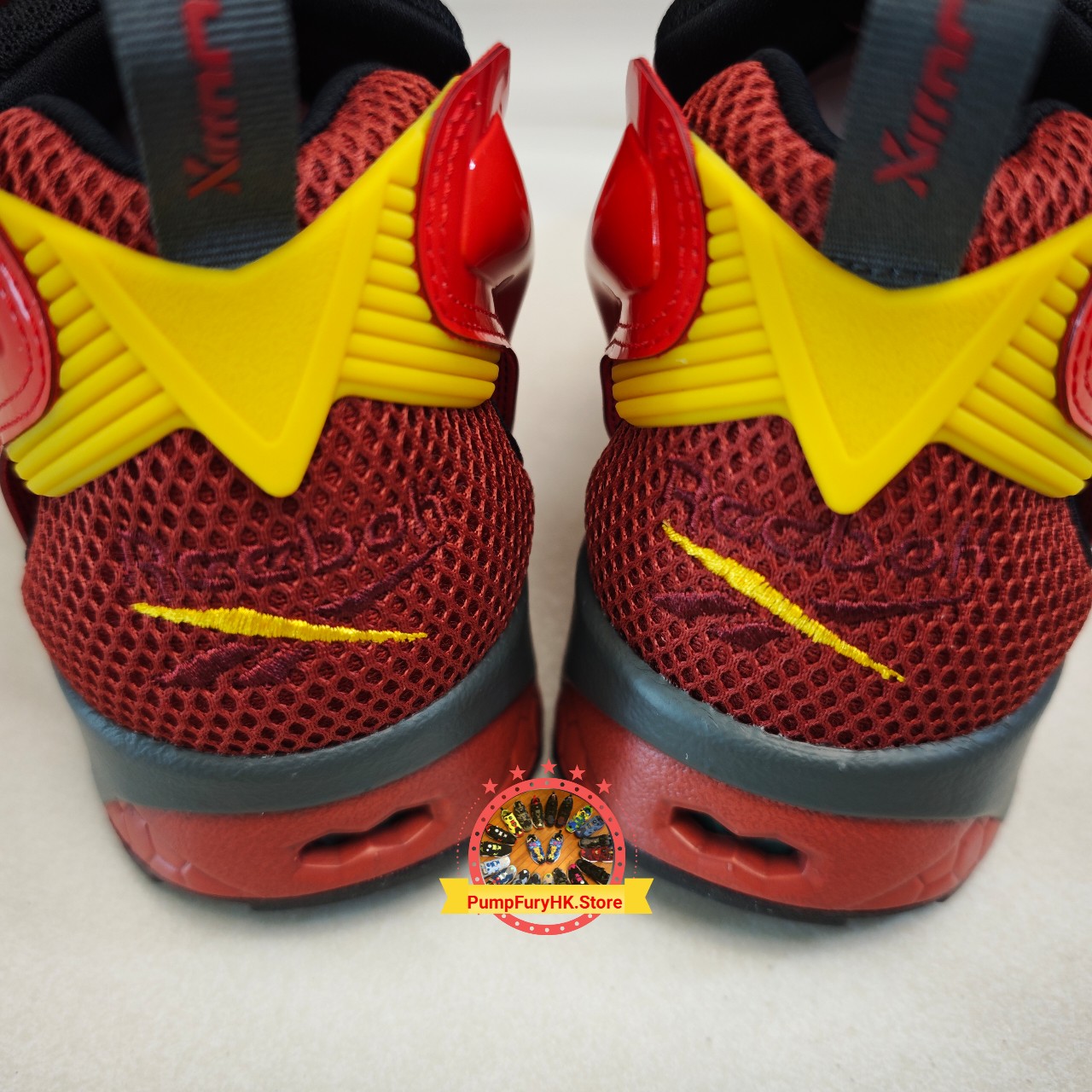 REEBOK x GUNDAM GQuuuuuuX Pump Fury 94 "Red Gundam" **MESSAGE FIRST/先查詢貨存** (100271514)