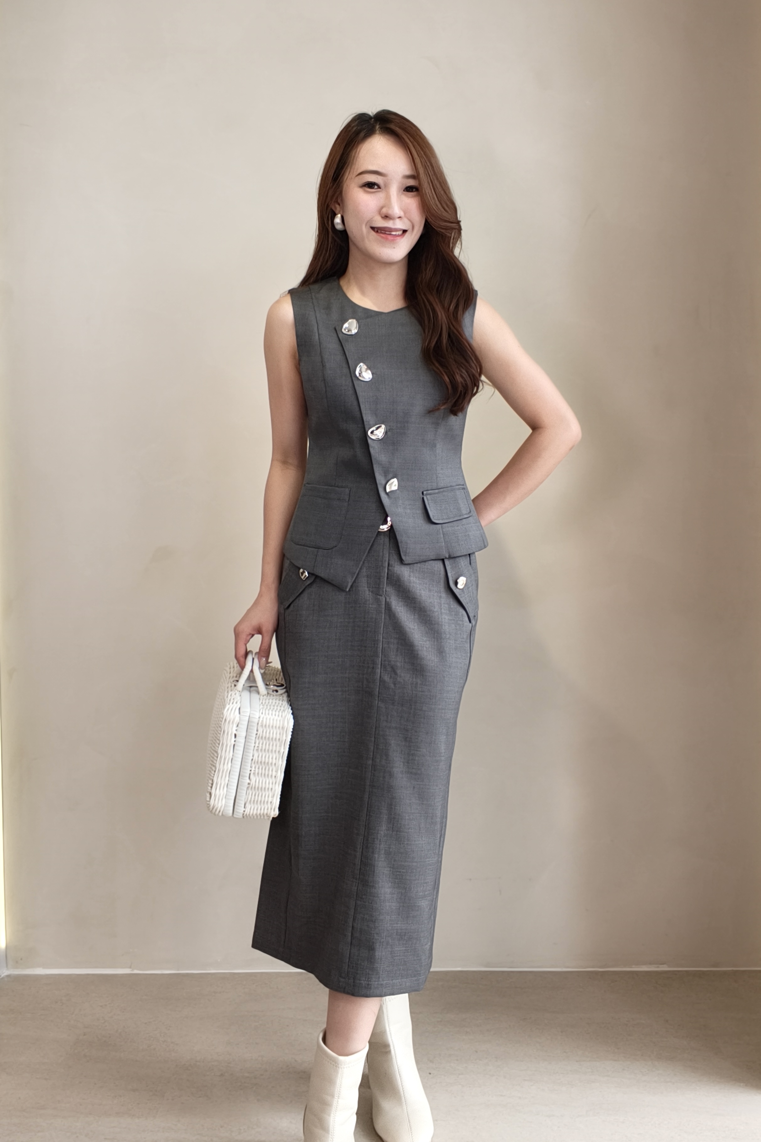 10141344 Power Muse Tailored Vest