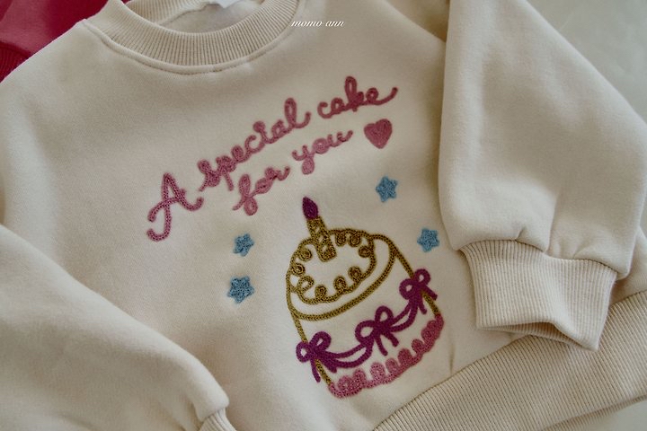 Momoann | Cake Sweatshirt