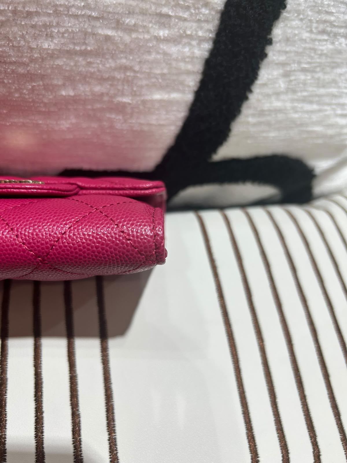 未使用品 Chanel Classic wallet Calfskin 100%Authentic, unused 未使用品 ✅card  ✅dust bag ✅box