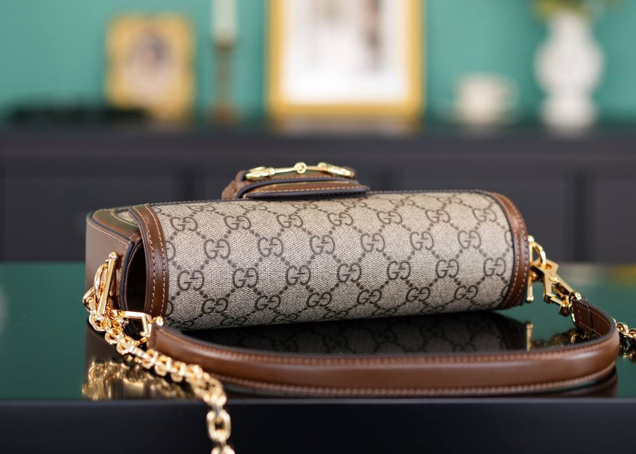 Gucci Horsebit 1955 Small Shoulder Bag in Beige and Brown