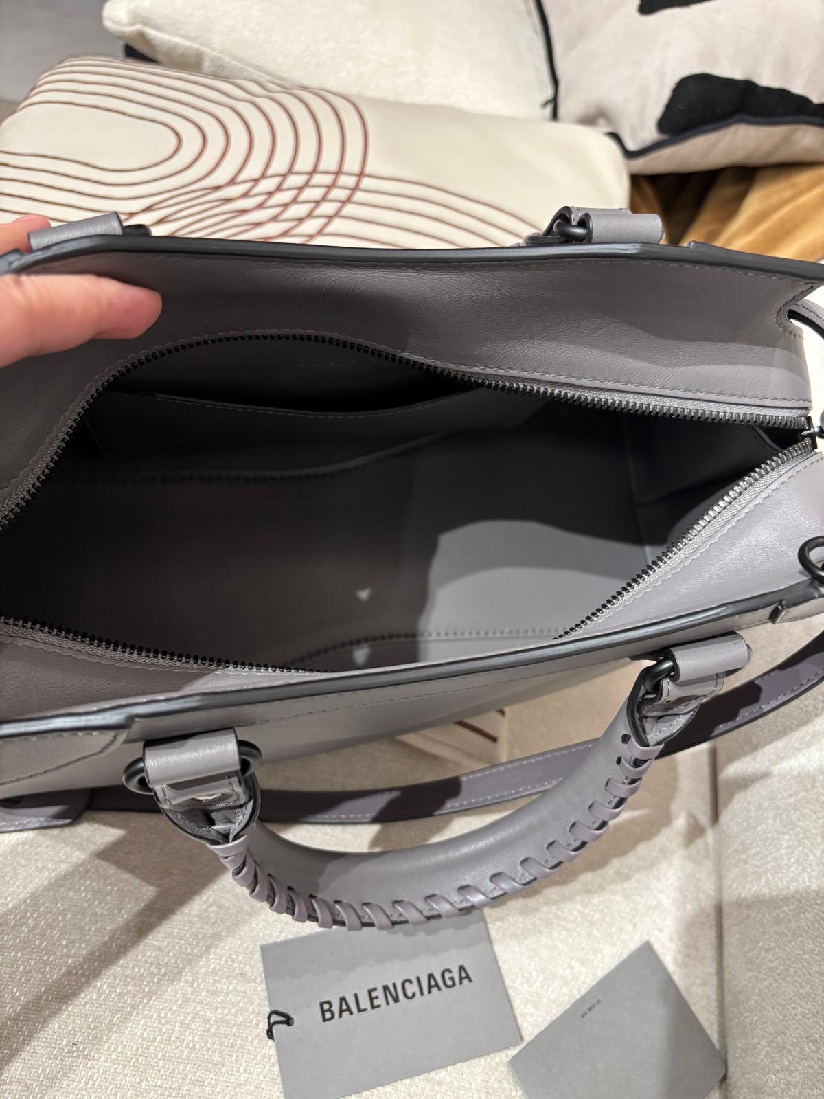 Balenciaga classic city calfskin 