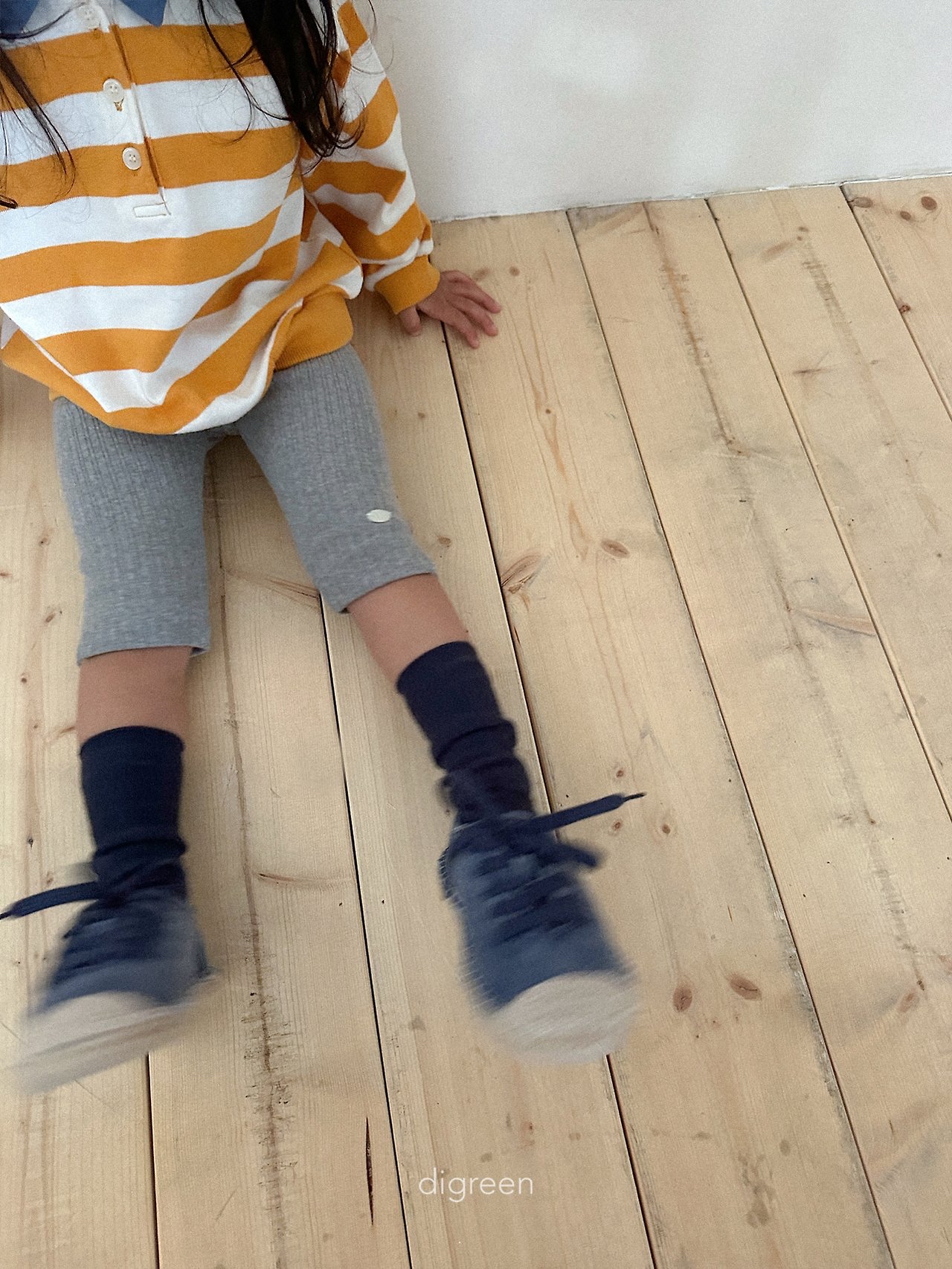 Digreen | rib capri leggings 