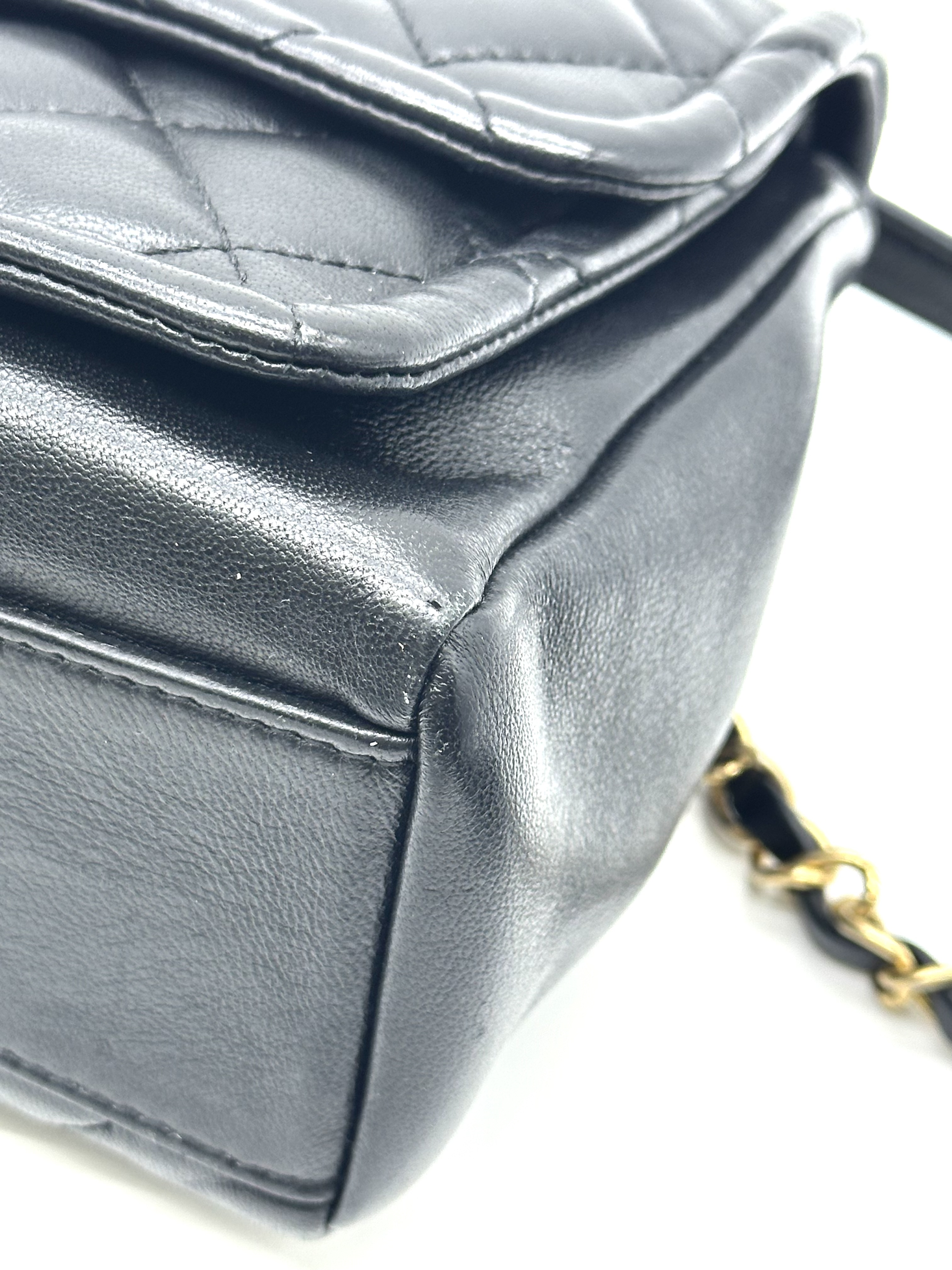 Pre-Owned CHANEL Matelassé Coco Mark chain crossbody shoulder bag / Product Code: 26041516