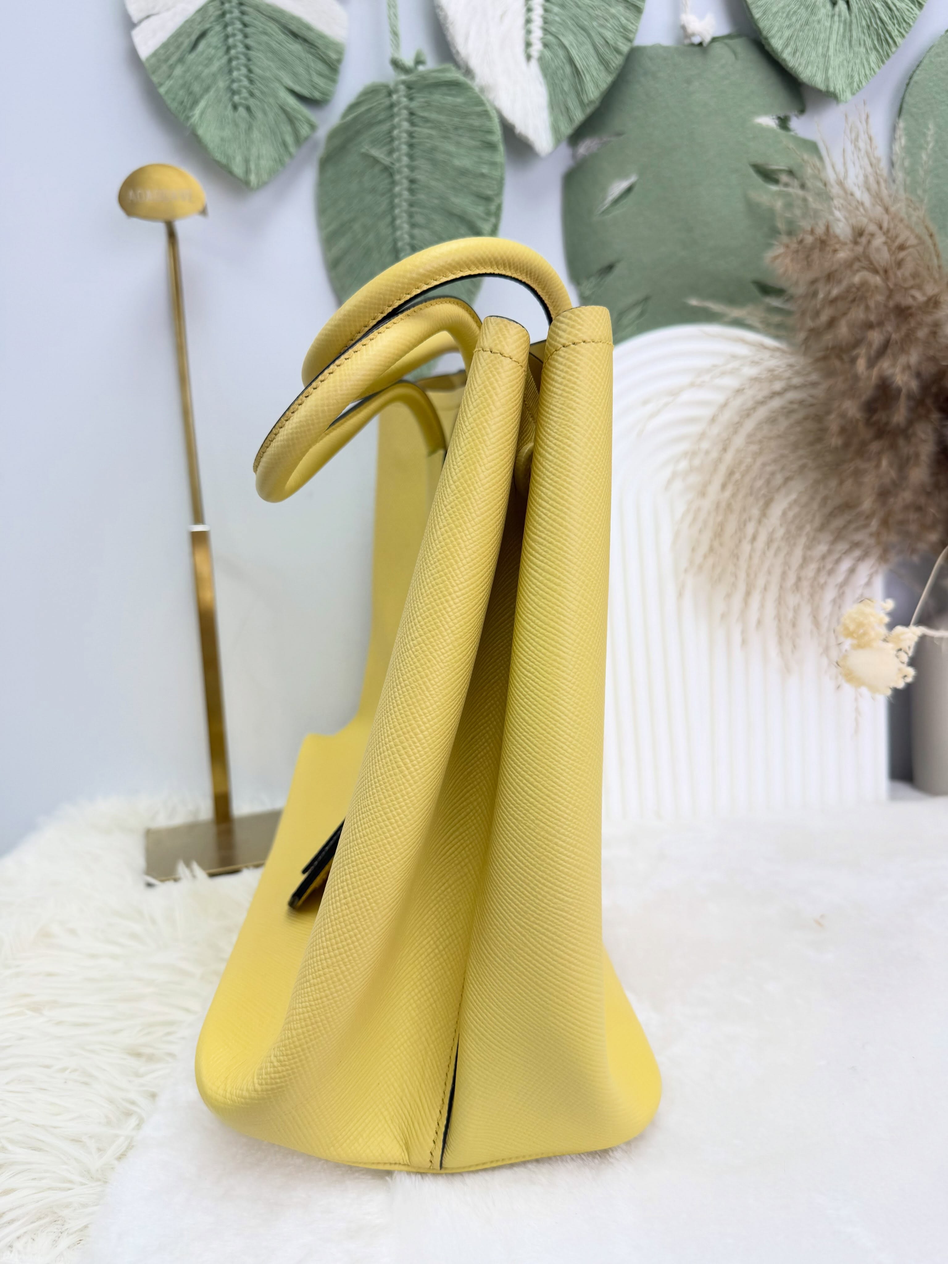 👜 PRE OWNED 🛍️黃色格紋tote 有單有塵袋 💛