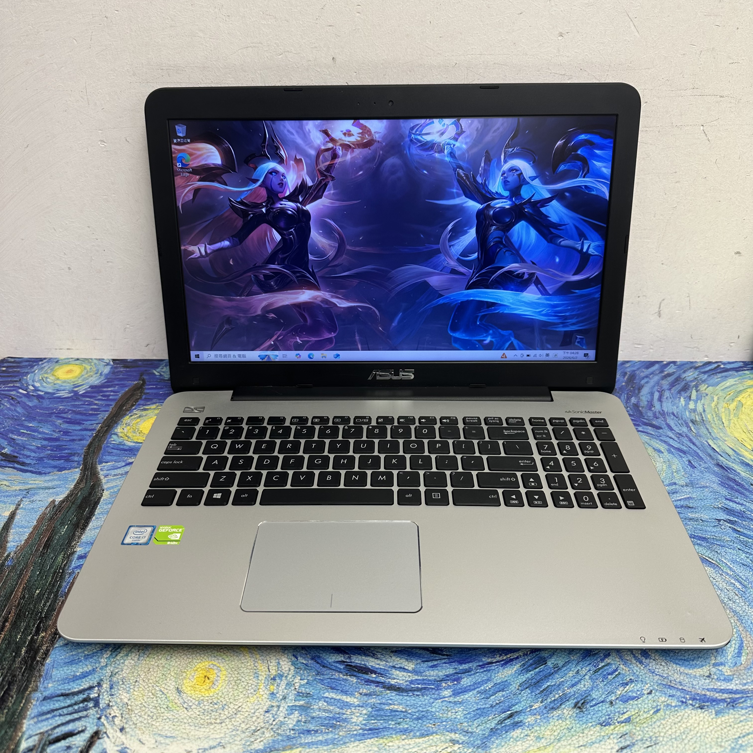Asus i7-6500U/12GB Ram/256GB SSD/獨立顯示卡/15.6寸Mon/薄身機/Gaming Laptop/ Notebook / Laptop / 文書機 / Movie / Netflix / NVIDIA / GT940M