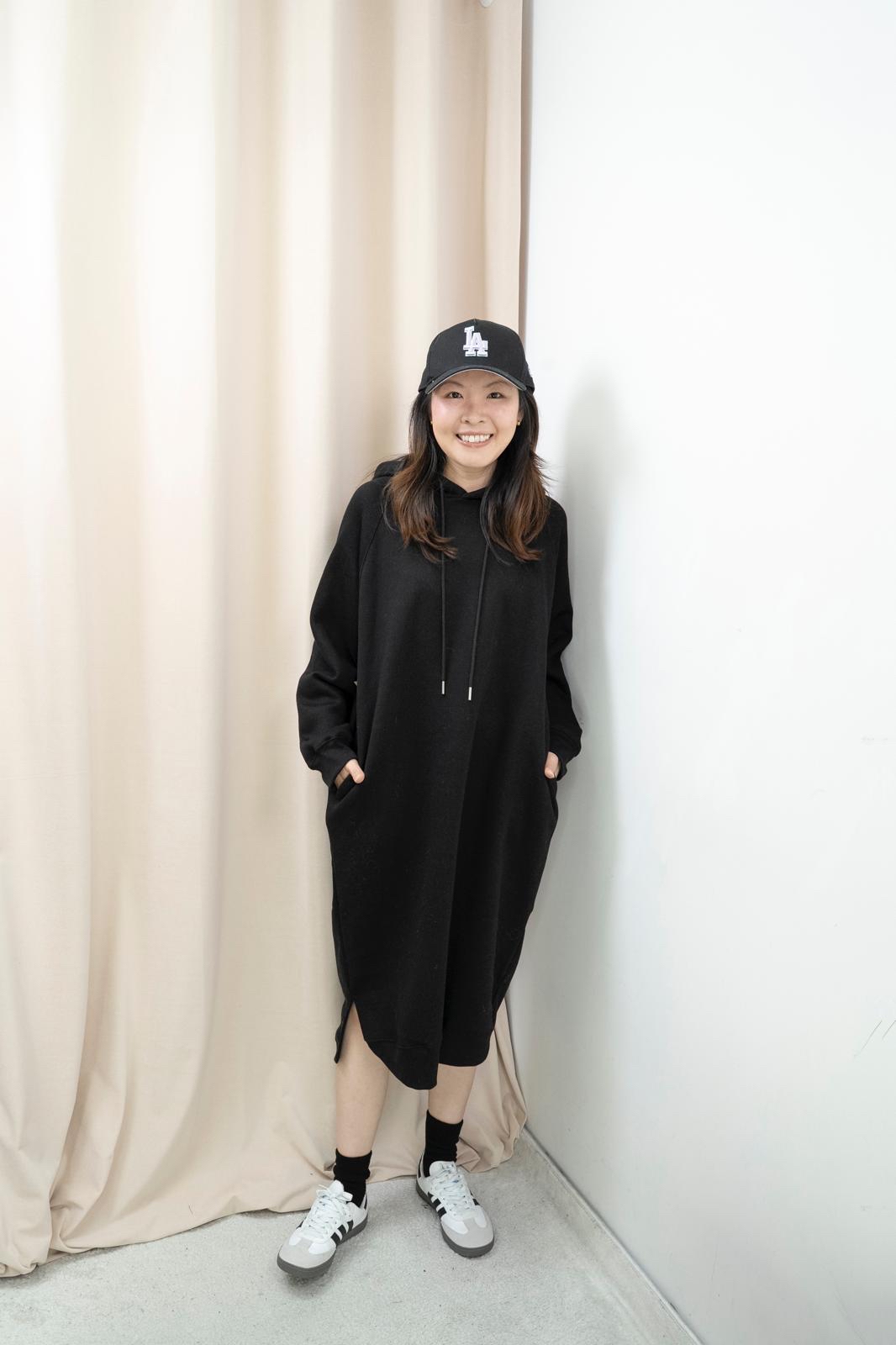 加絨有帽衞衣連身裙（黑色）