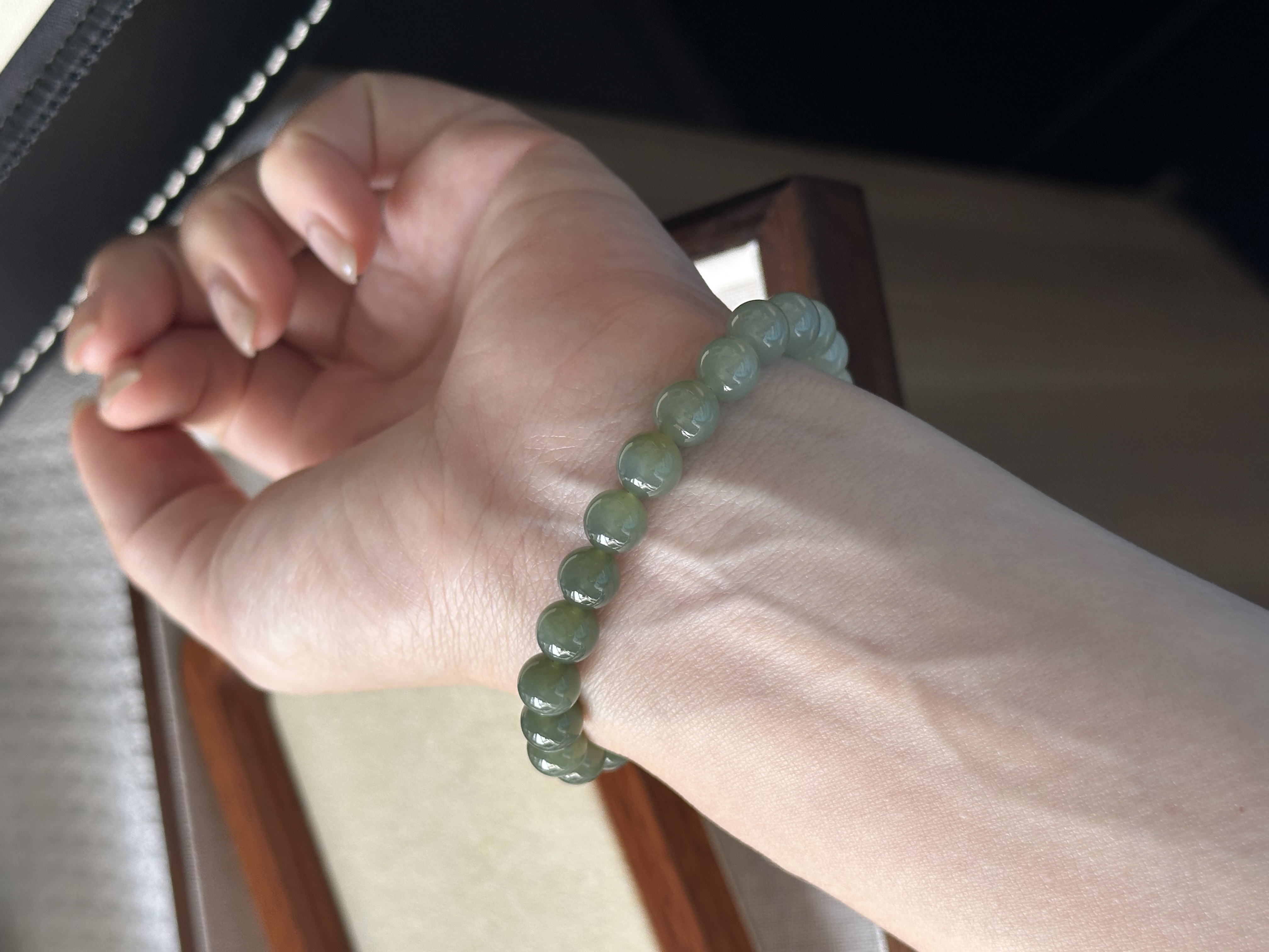 高货渐变和田玉 ｜ Hetian Jade  8.0mm 