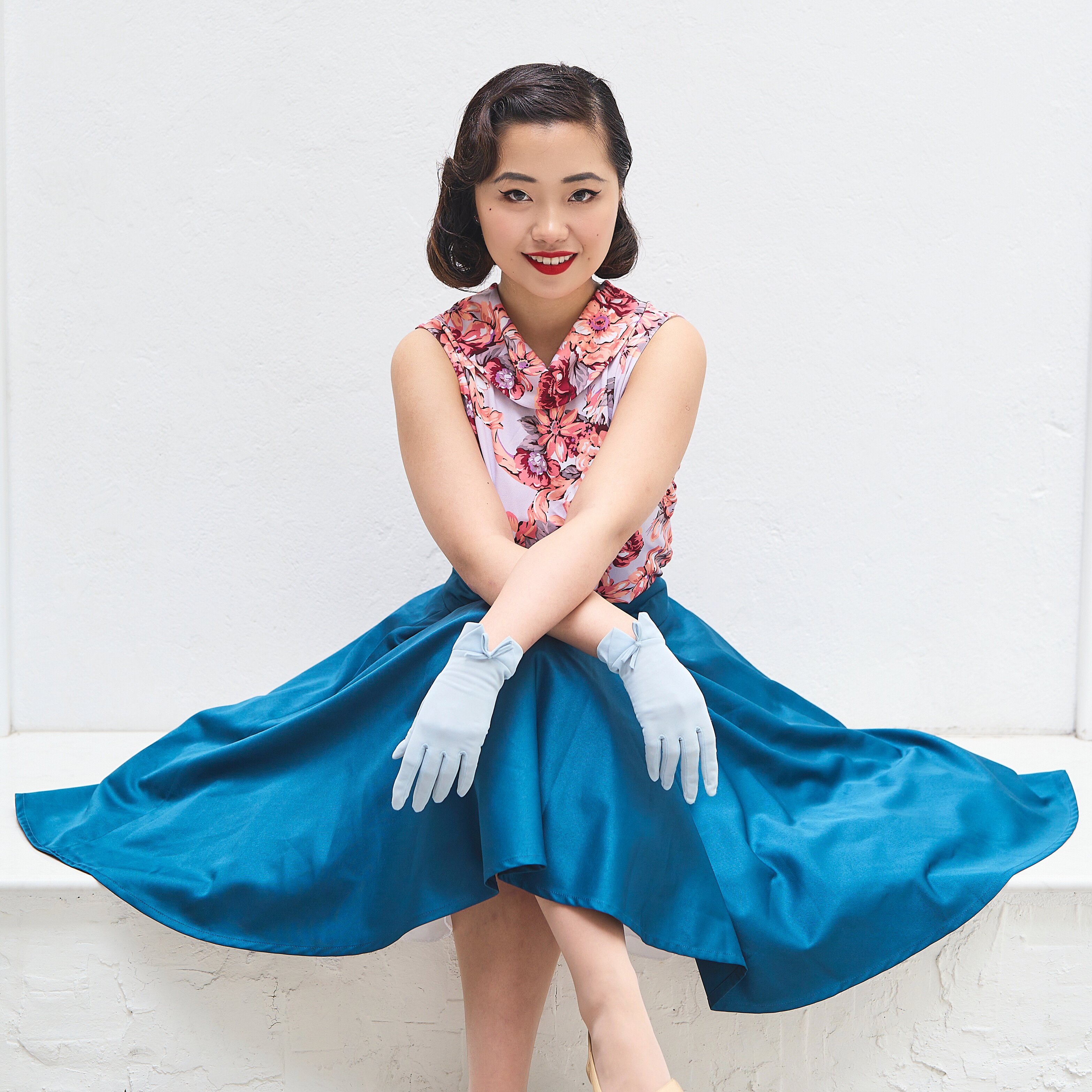 (Ready-Made) 1950s/60s Inspired Chic Floral Blossoming Jersey Front-to-Back Two-Way Vest Top (FM188)
