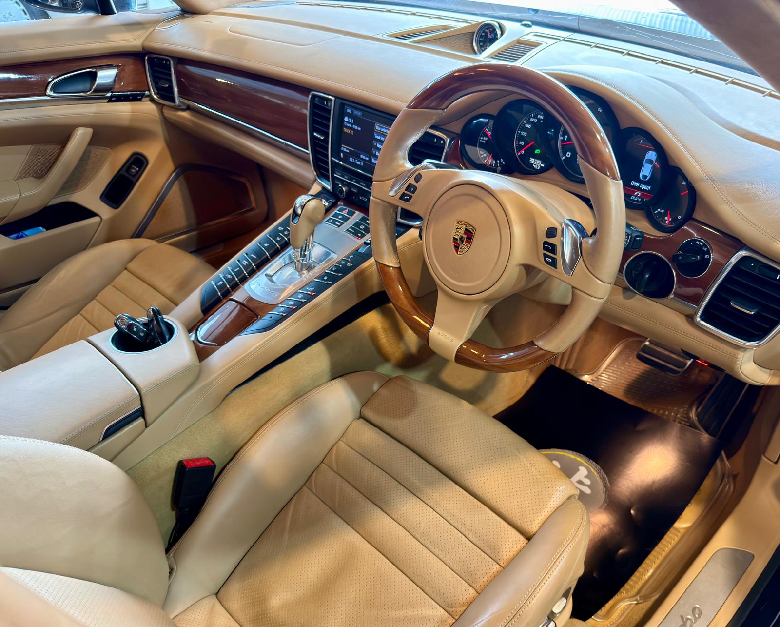 Porsche Panamera Turbo 2009