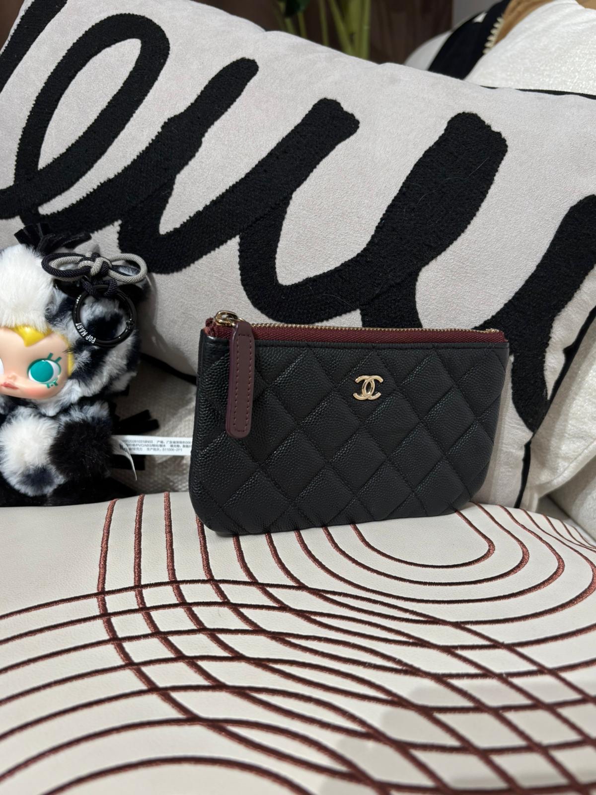 Chanel zip pouch o case 黑色荔枝牛皮金扣zip wallet 100%Authentic, 98%new ✅晶片✅Dust bag