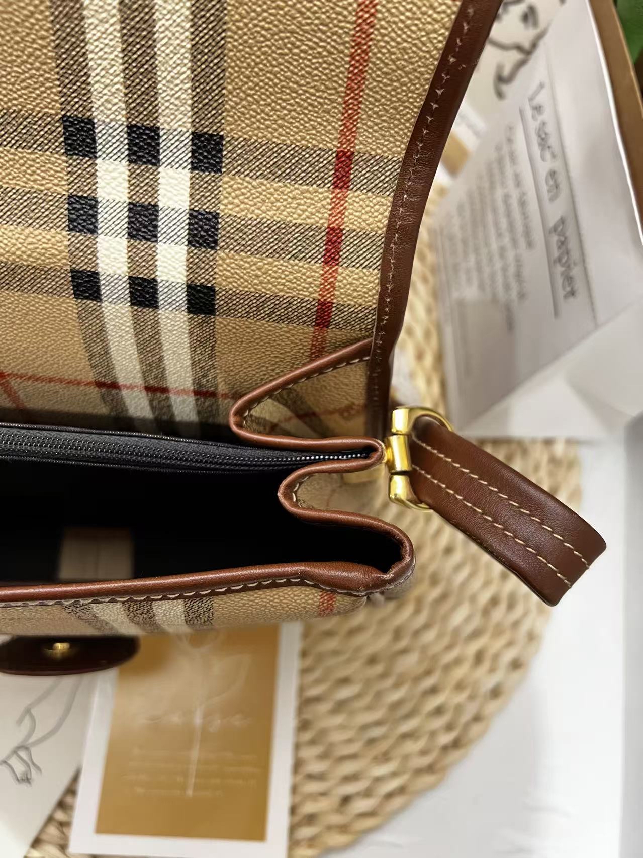 Burberrys Vintage Nova Check Saddle Bag