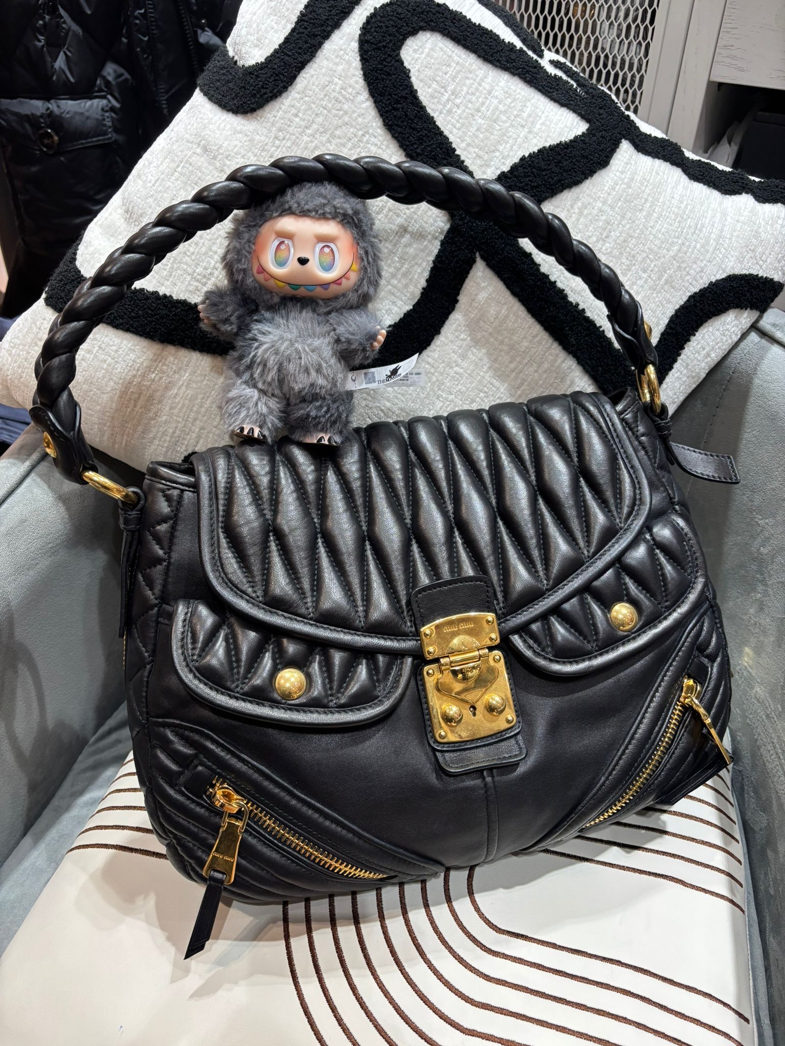 Miu Miu Hobo Bag Nappa Leather Shoulder Bag 100%Authentic, 98%New ✅Dust bag