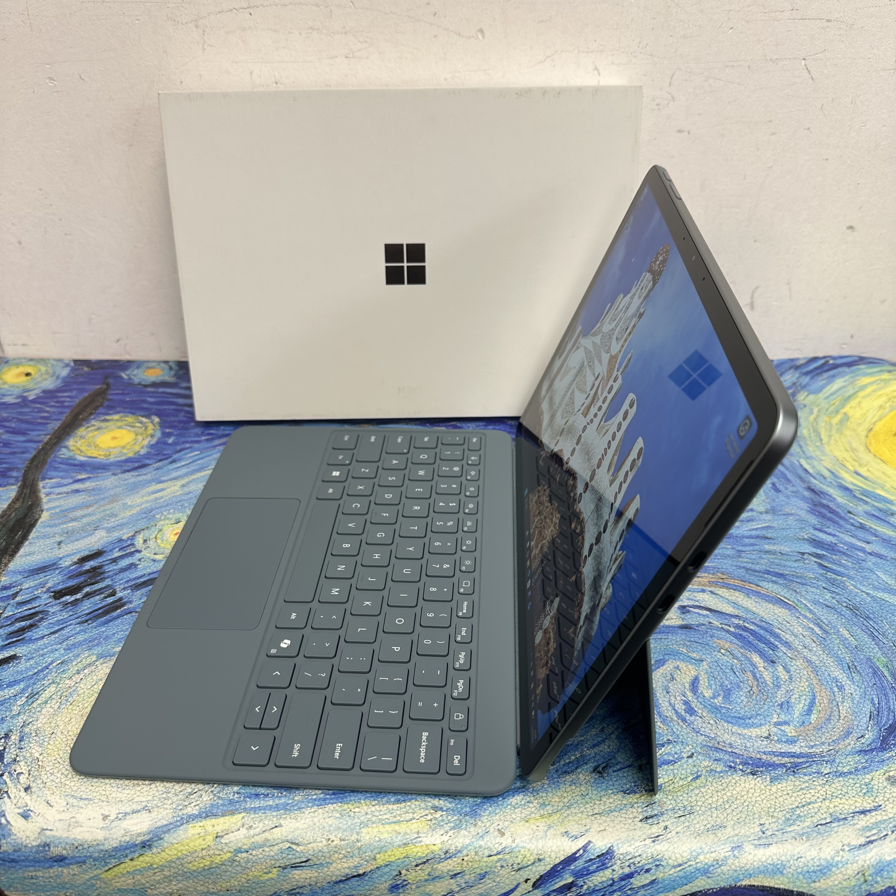 #5716 （超輕薄Type C充電🔥Microsoft Surface Pro12）Microsoft Surface Pro 12/Snapdragon X Plus/16GB Ram/512GB SSD/2k touch mon/輕薄平板/ Windows / Tablet / Laptop / Notebook / Movie / Netflix / Type C 充電