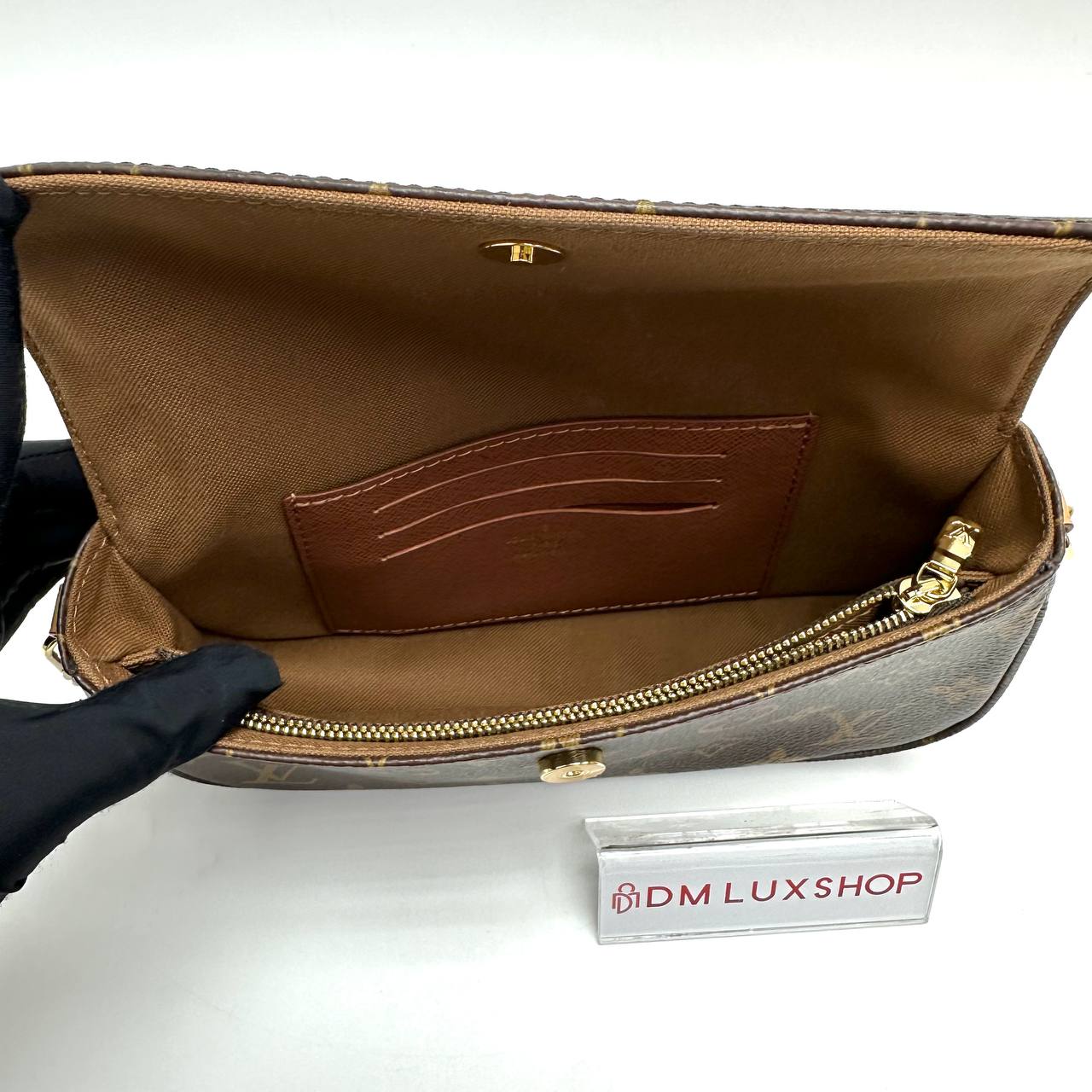 LV Monogram Ivy