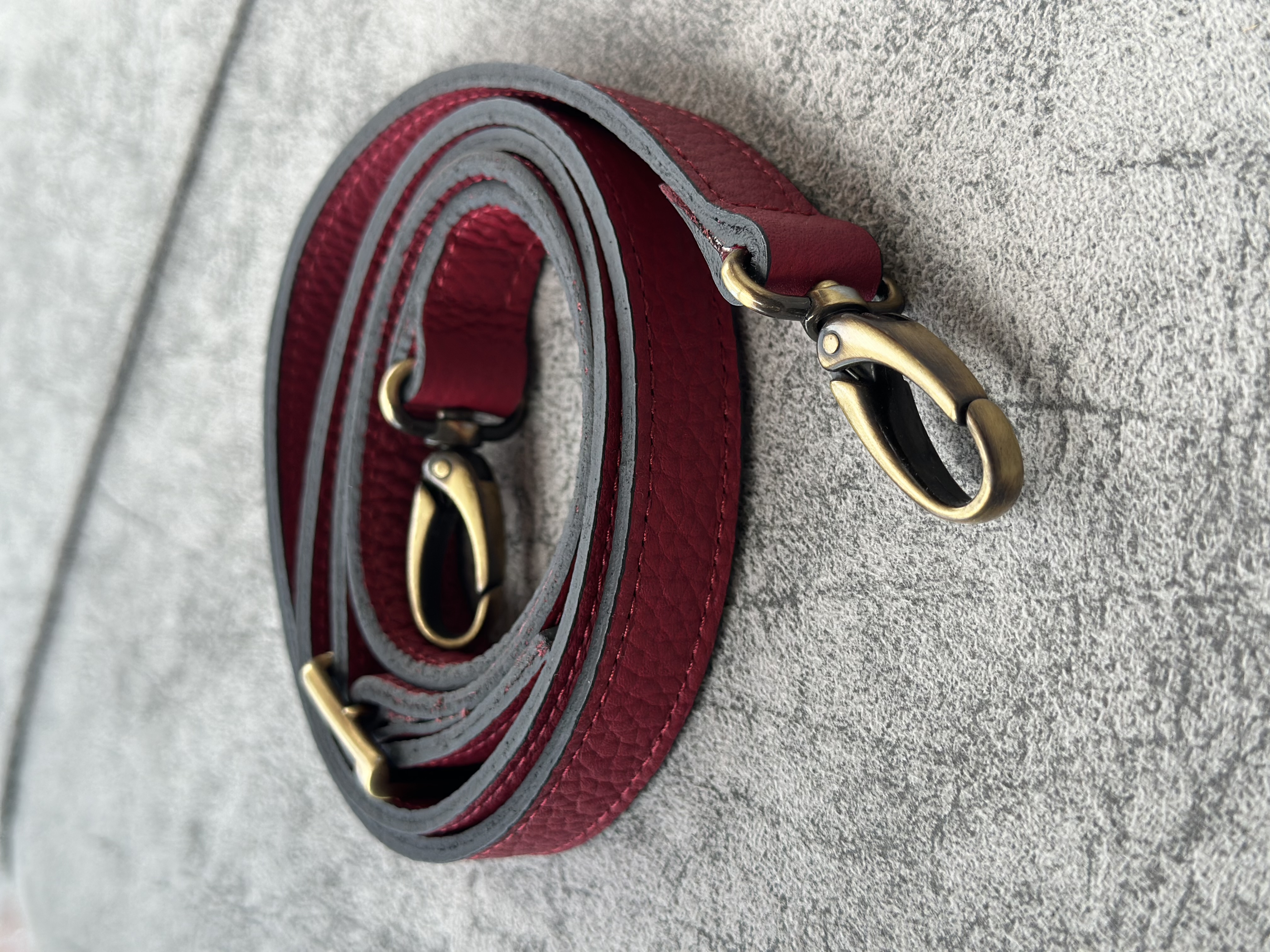 K20 土耳其真皮地氈手袋（酒紅色）