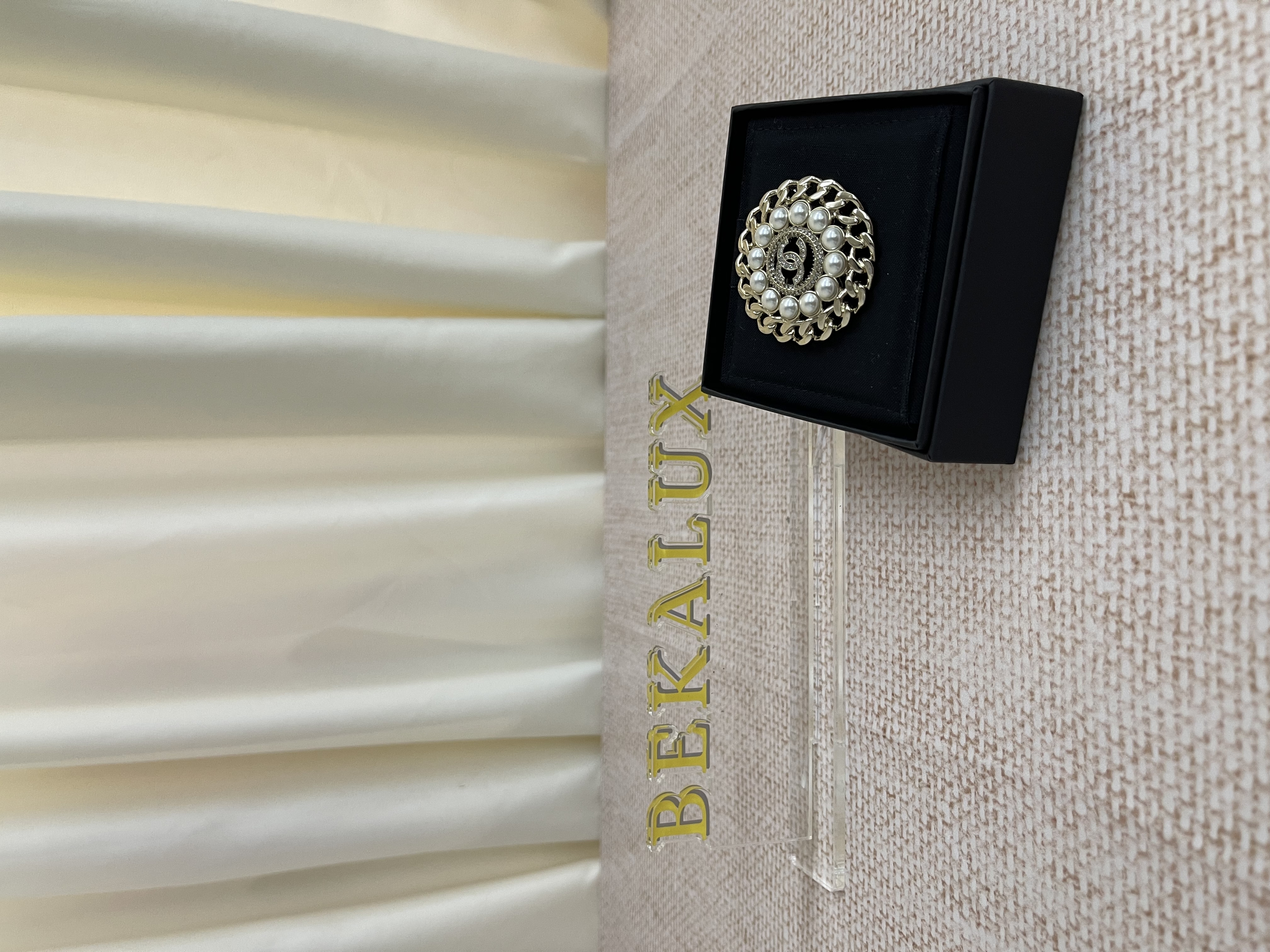 Pre-owned Chanel Brooches / Product Code: 26022115