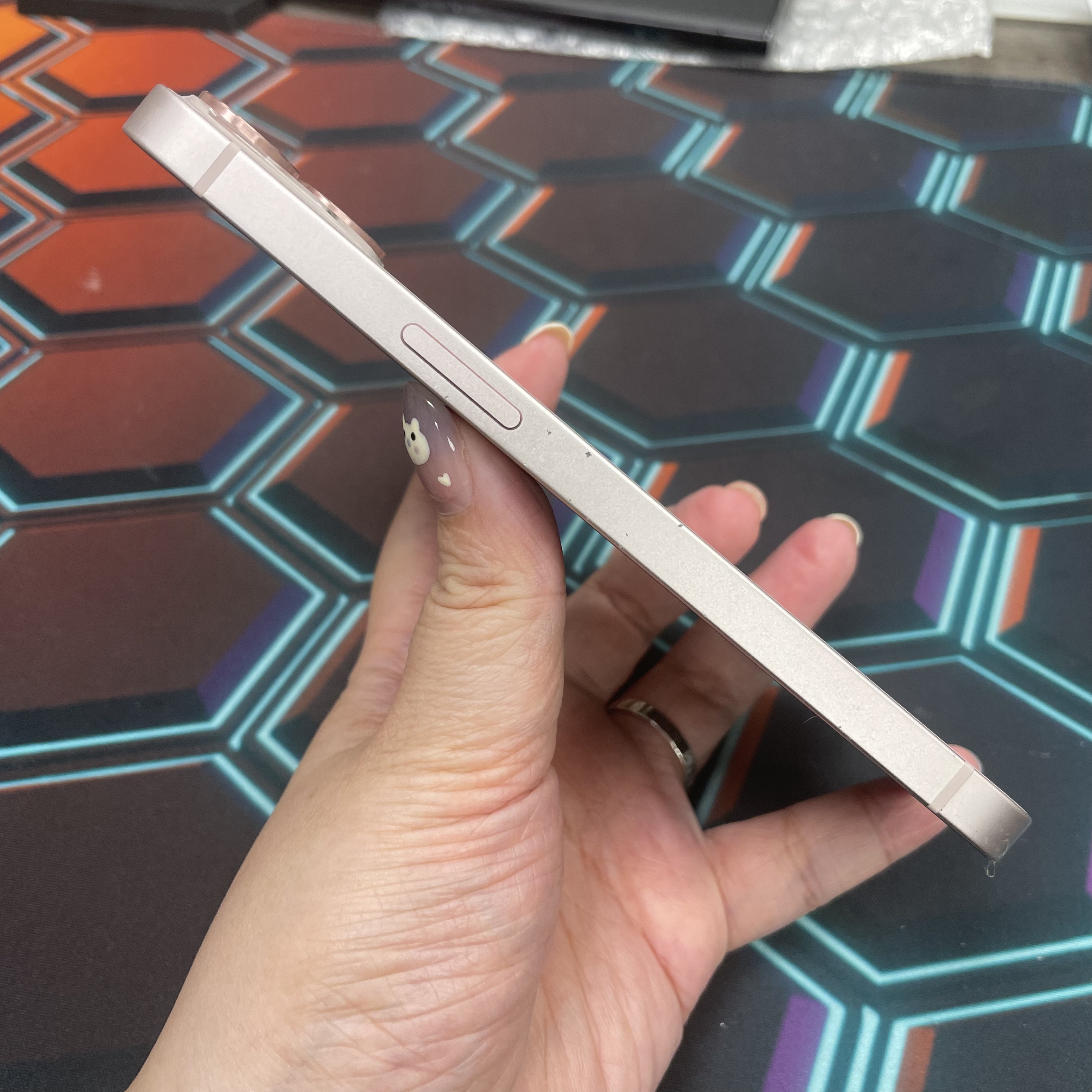 *6807 13 超靚機 128GB 電74 粉色 pink